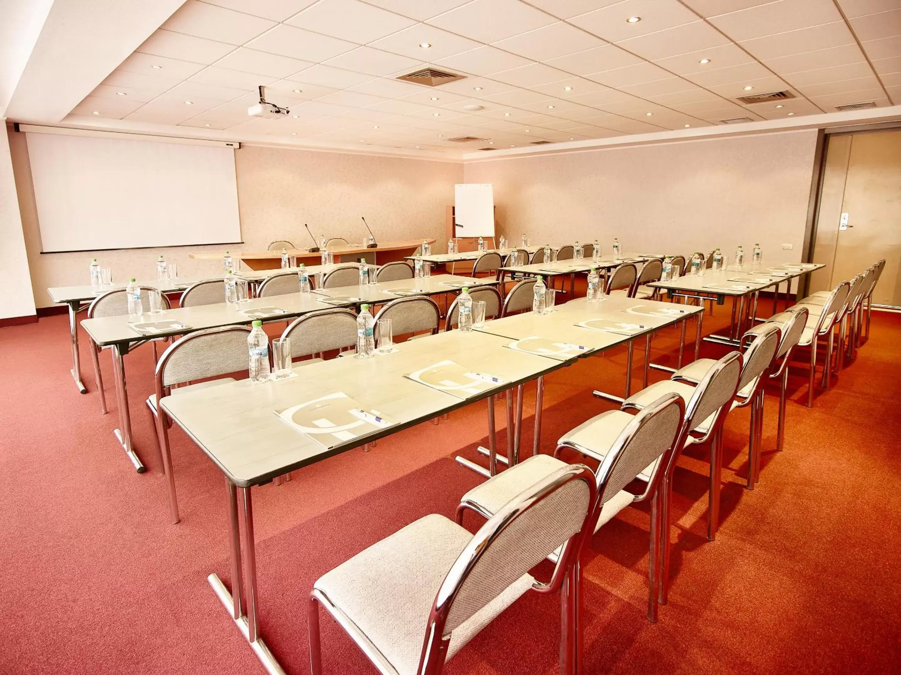 Meeting/conference room in Continental Forum Oradea