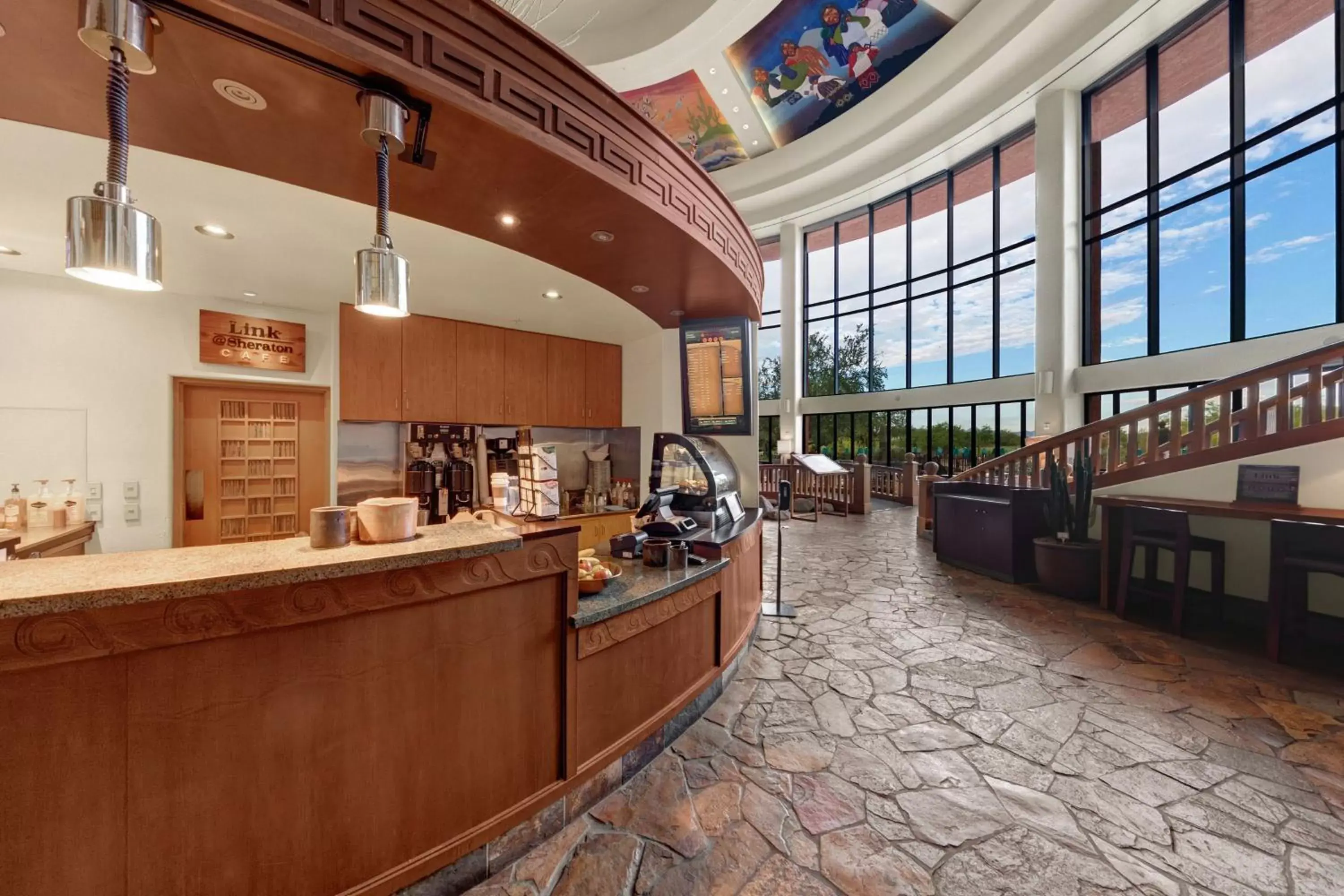 Restaurant/places to eat, Lobby/Reception in Sheraton Grand at Wild Horse Pass