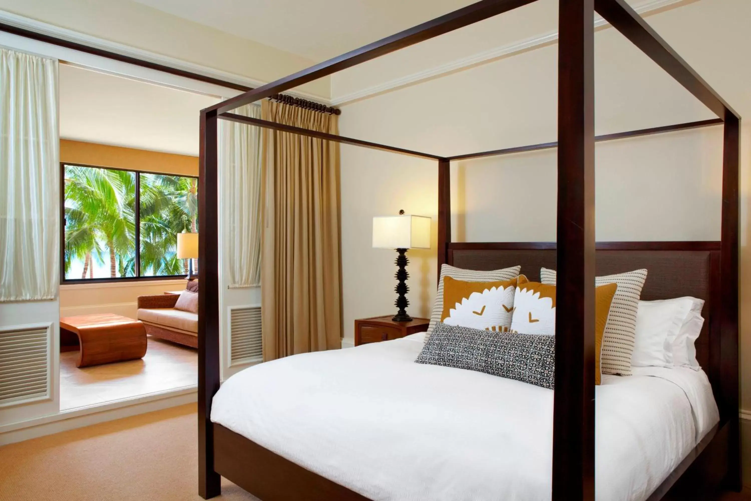 Bedroom, Bed in The Royal Hawaiian, A Luxury Collection Resort, Waikiki