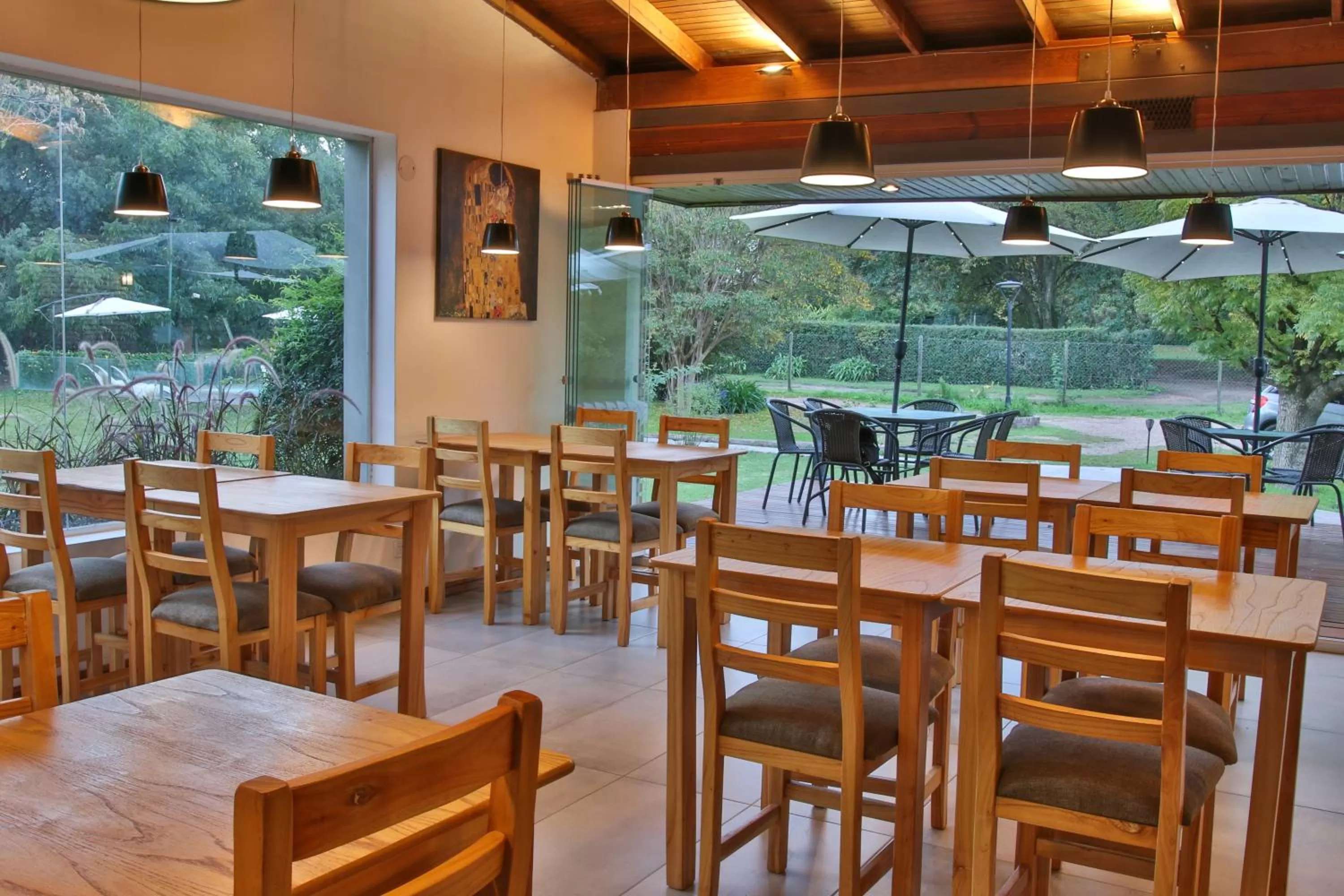 Restaurant/places to eat in La Ysidora Hotel & Spa