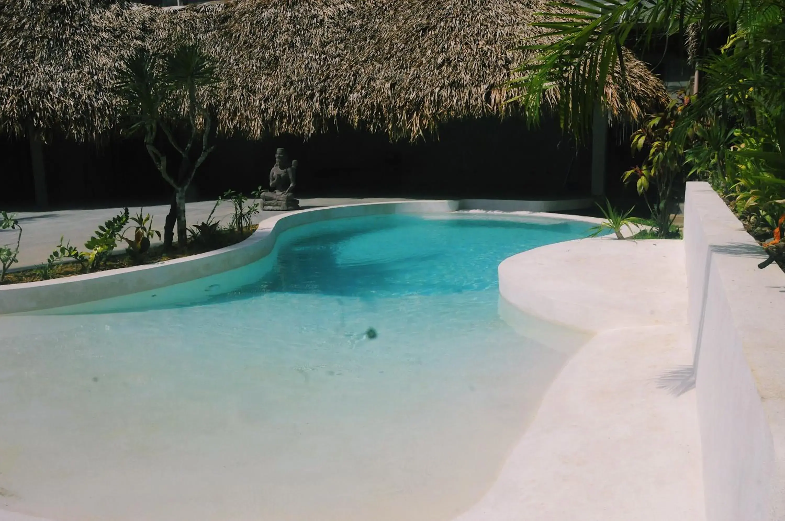 Pool view, Swimming Pool in Happiness Boutique Resort