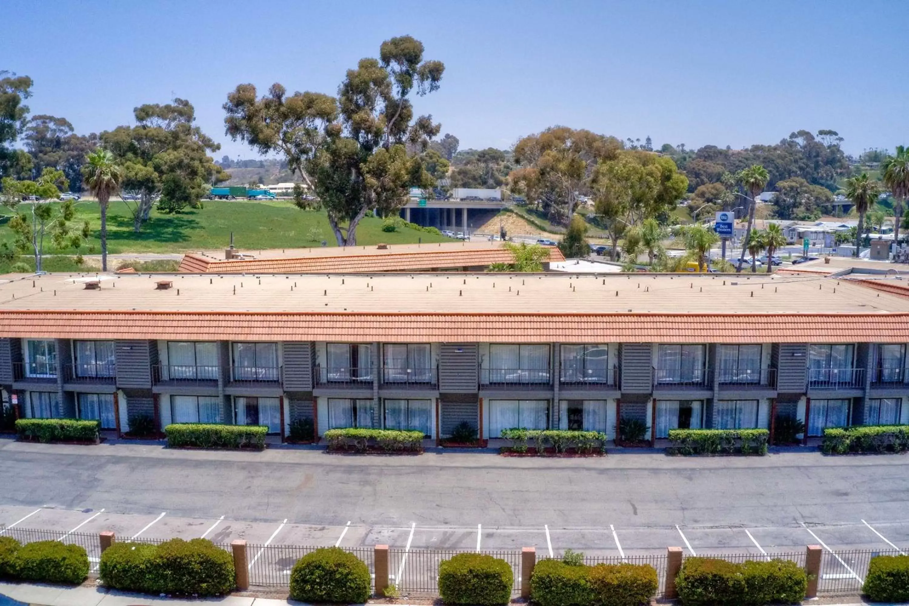 Property building in Best Western Oceanside Inn