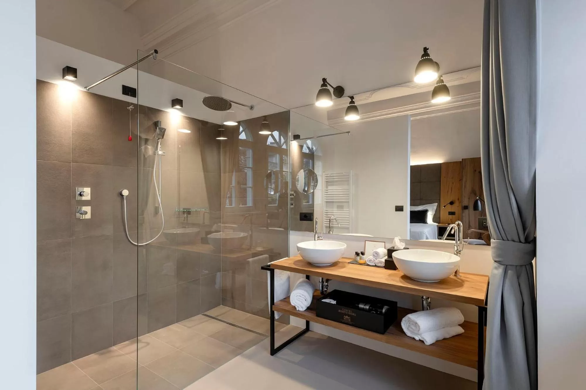 Bathroom in Castel Hörtenberg