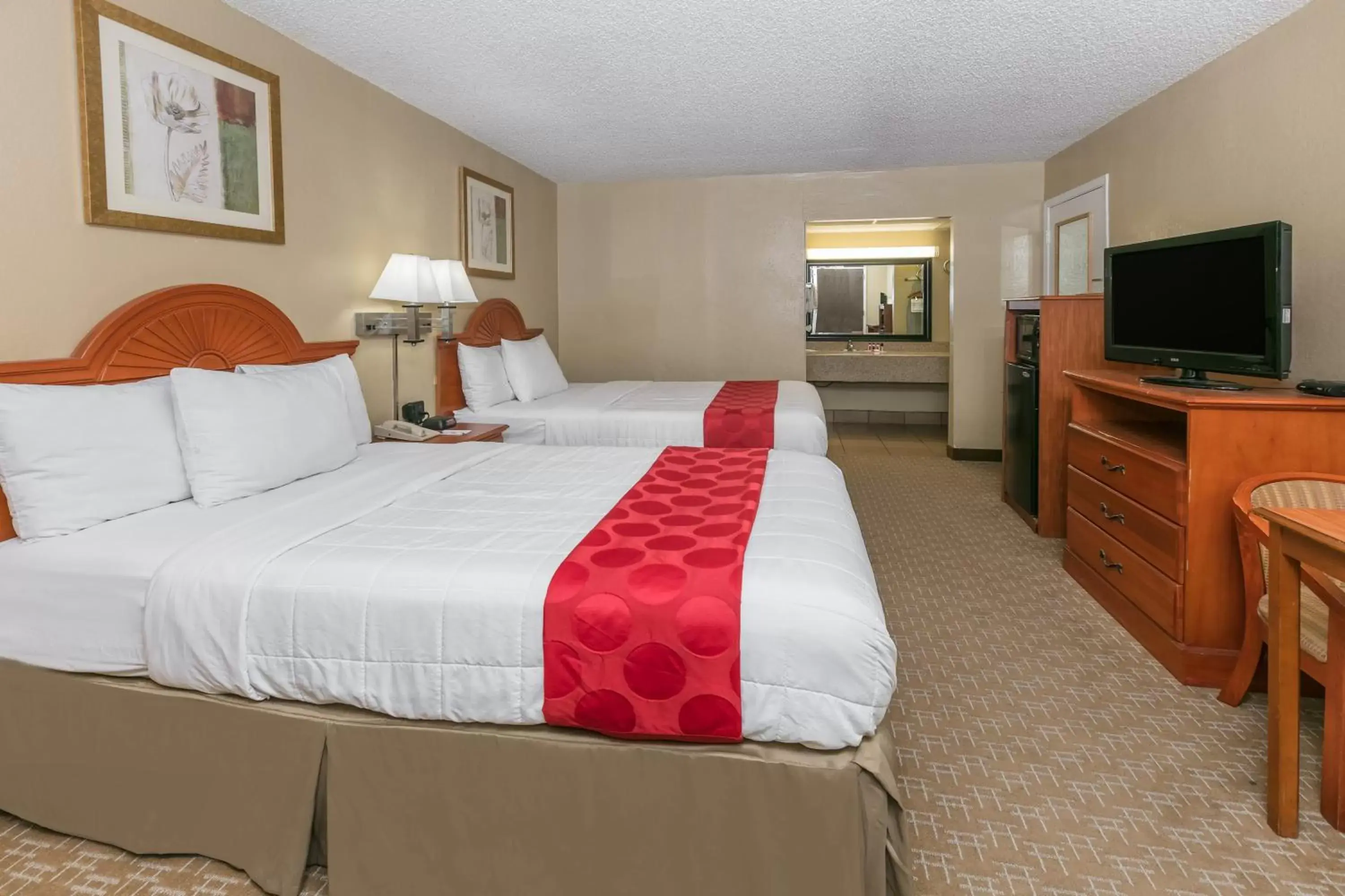 Bed in Ramada by Wyndham Odessa Near University of Texas Permian