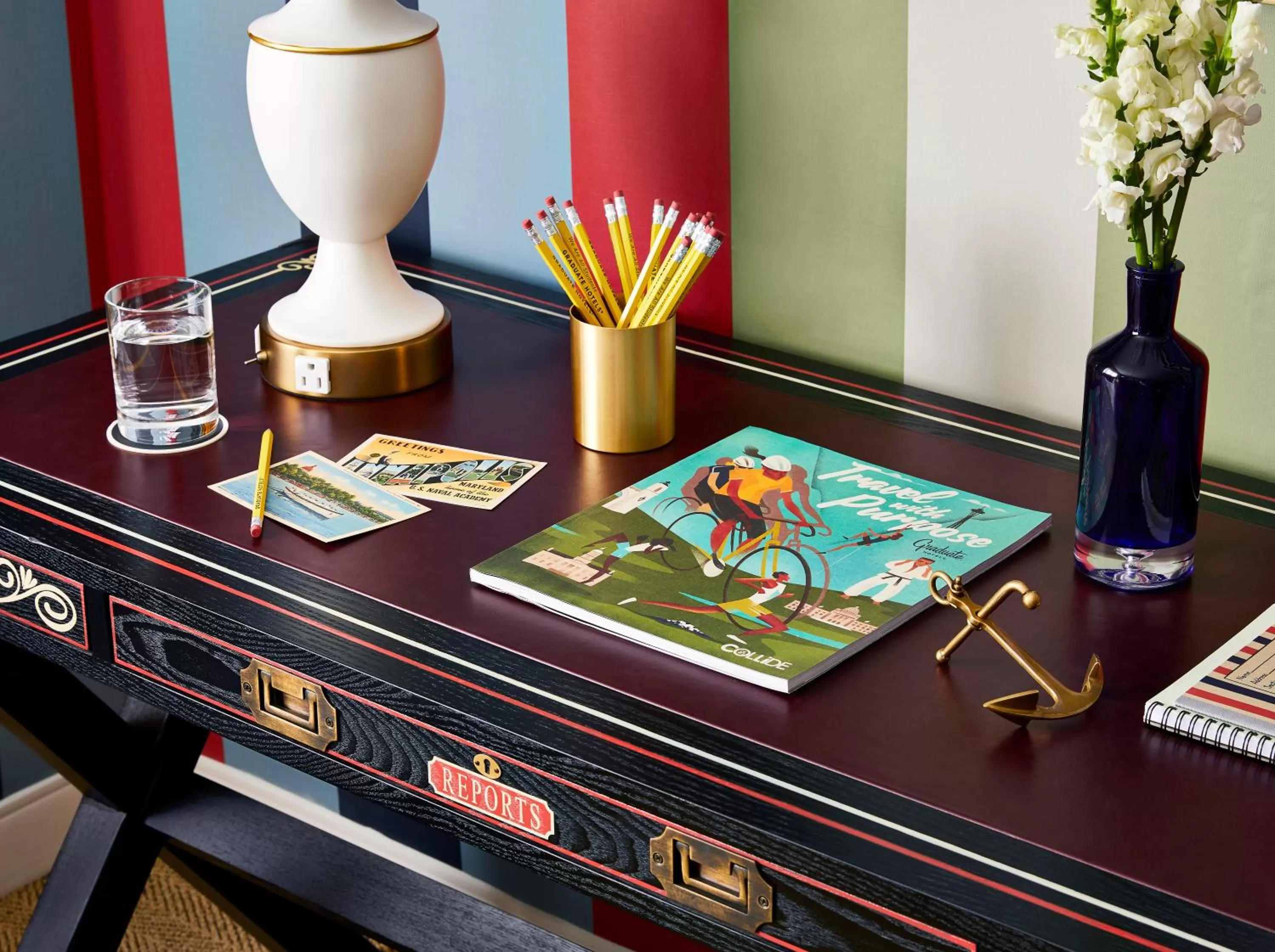 Seating area in Graduate by Hilton Annapolis