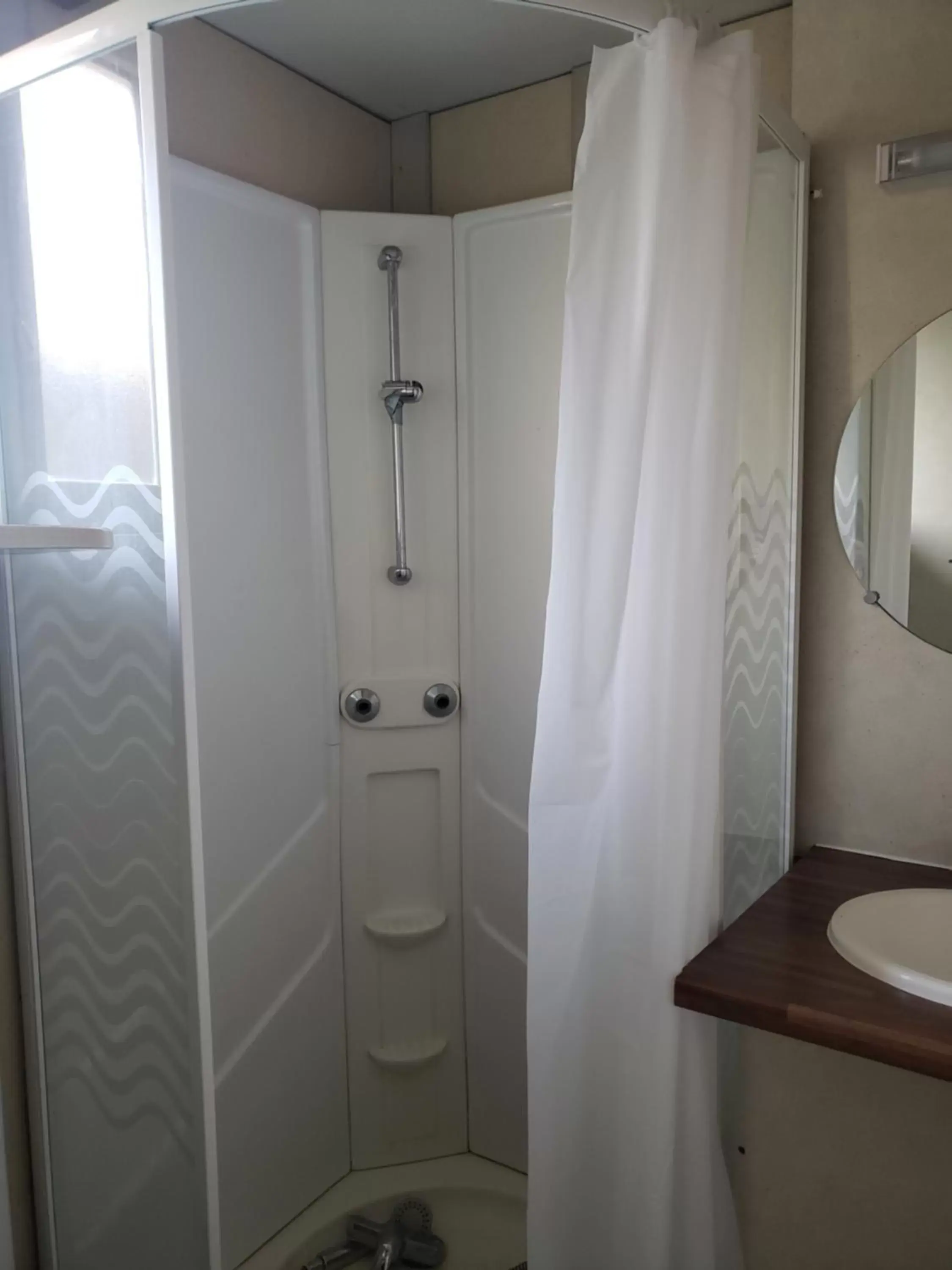 Bathroom in Le Moulin D'onclaire Camping et chambres d'hôtes