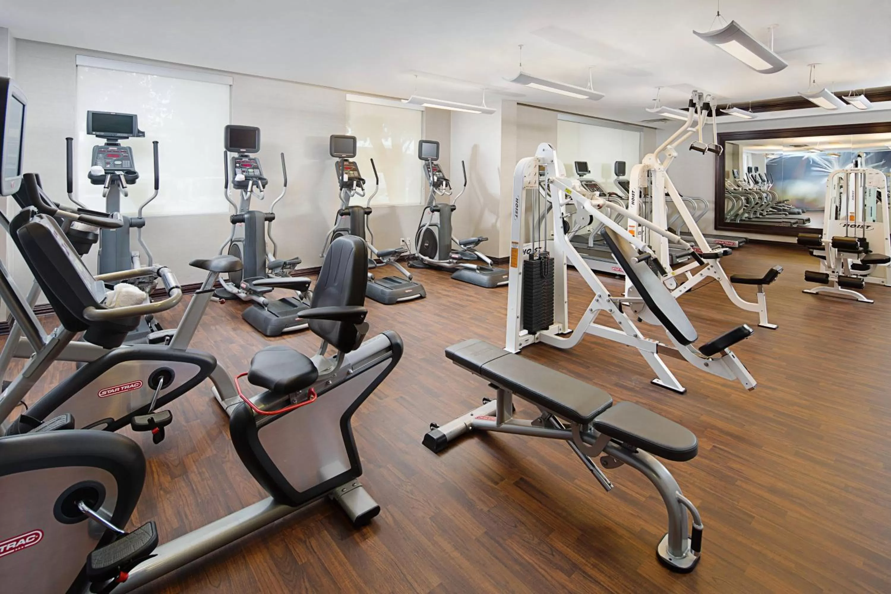 Fitness centre/facilities in Dallas Marriott Suites Medical/Market Center