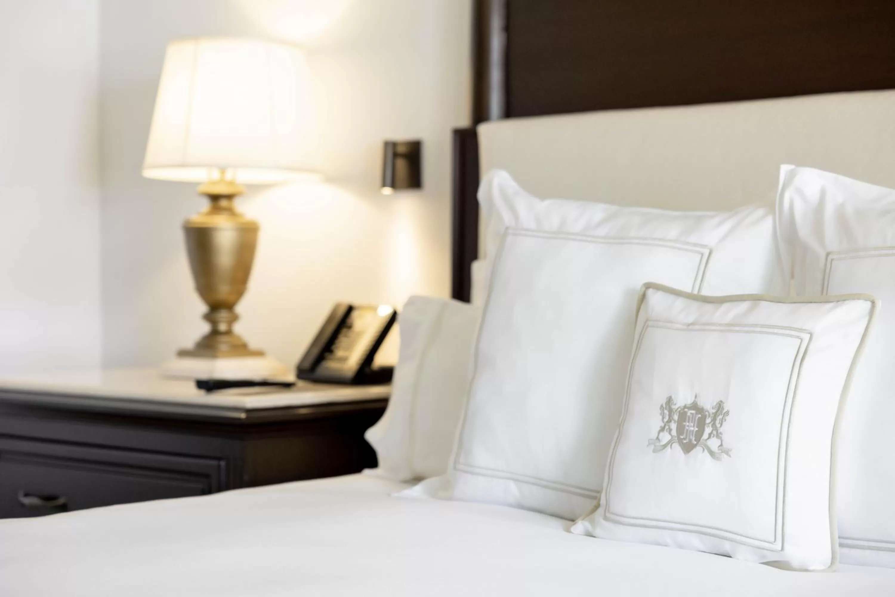 Bed in Royal Hideaway Playacar All-Inclusive Adults Only Resort