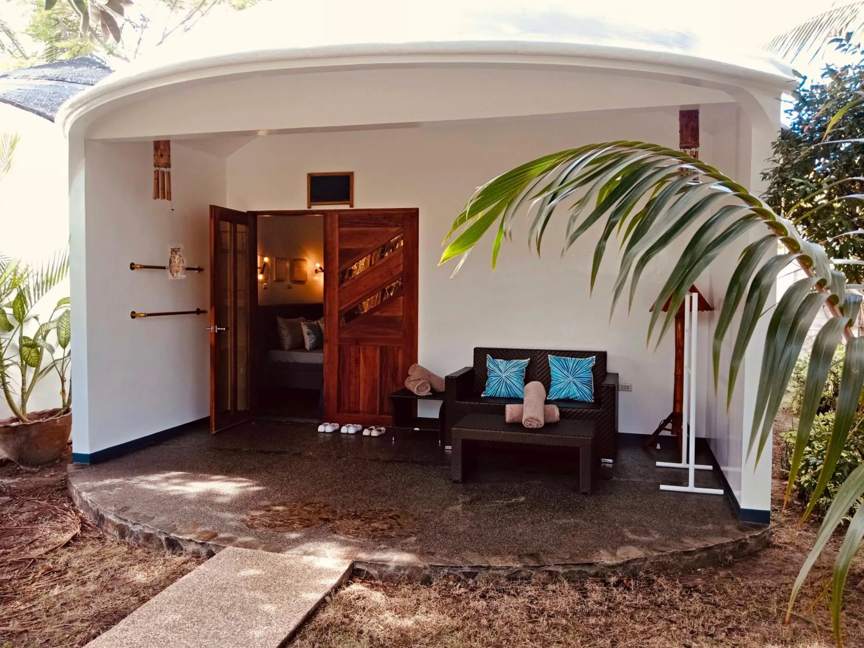 Facade/entrance in White Chocolate Hills Resort Facade/entrance in White Chocolate Hills Resort