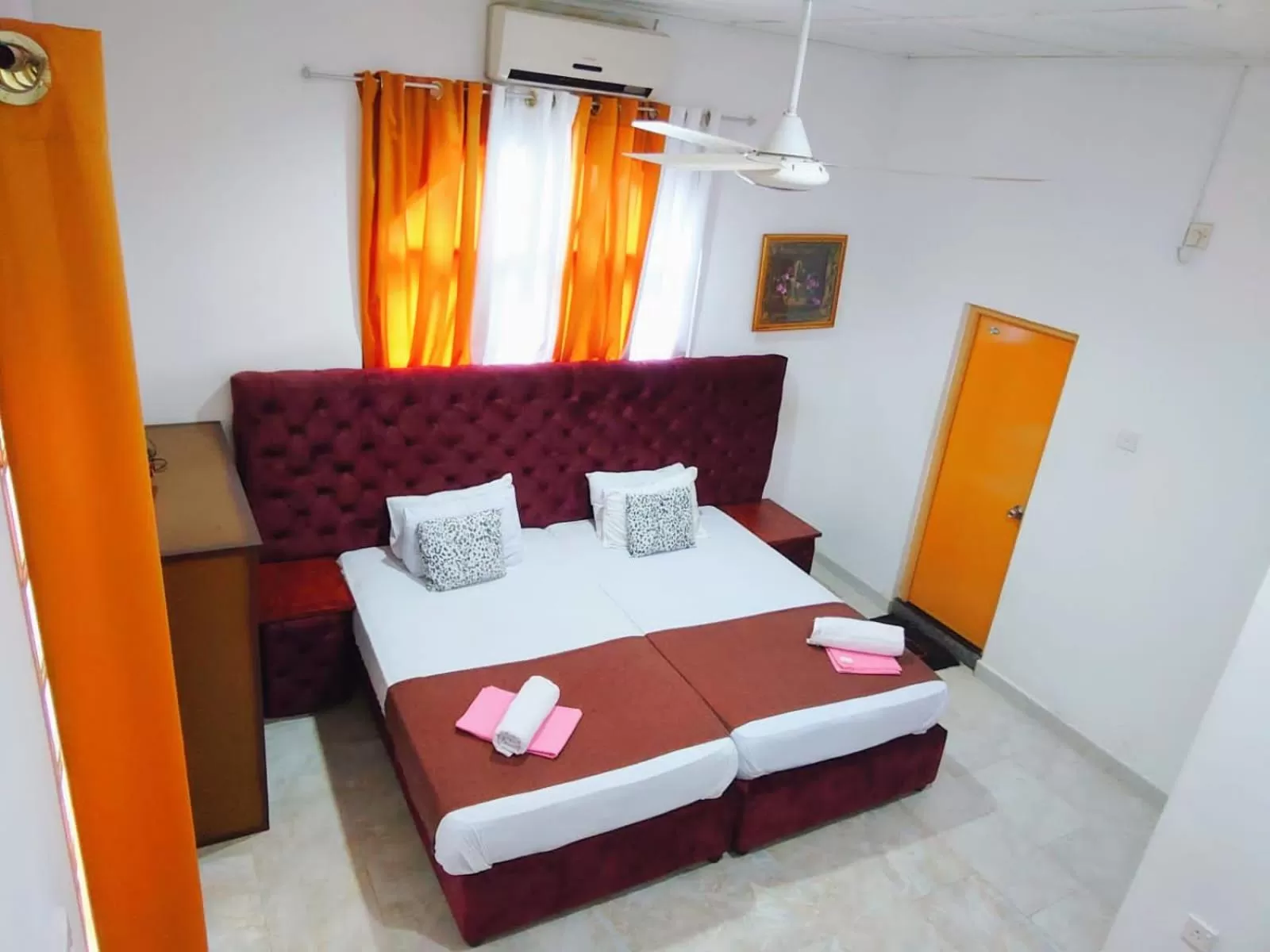 Bed in Seyara Holiday Resort