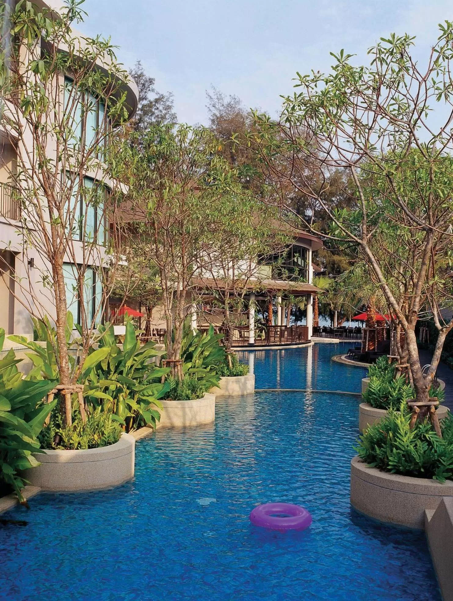 Swimming pool in Tara Mantra Cha-Am Resort