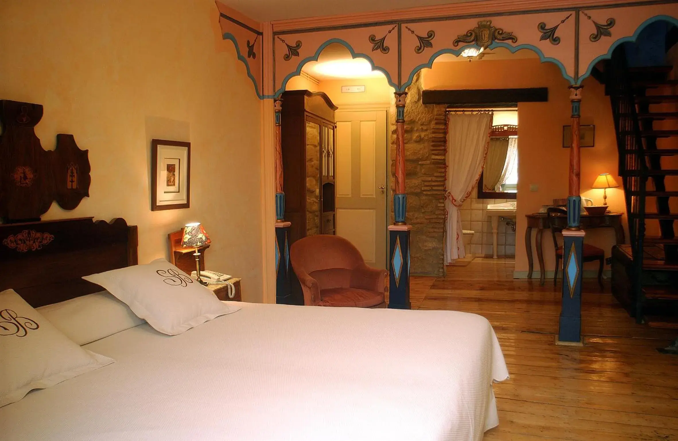 Photo of the whole room, Bed in Hospedería Señorío de Briñas