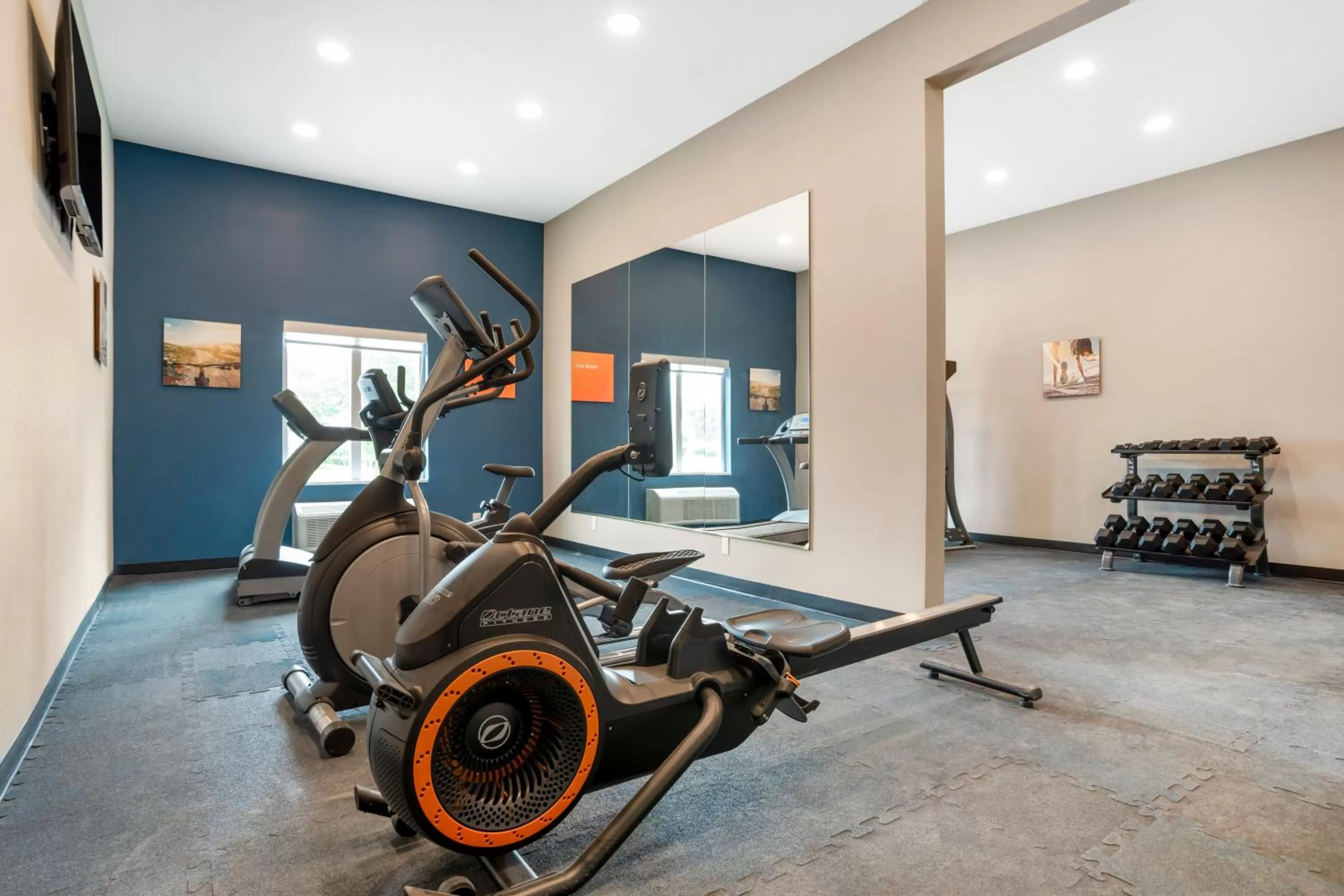 Fitness centre/facilities in Comfort Inn & Suites Destin near Henderson Beach