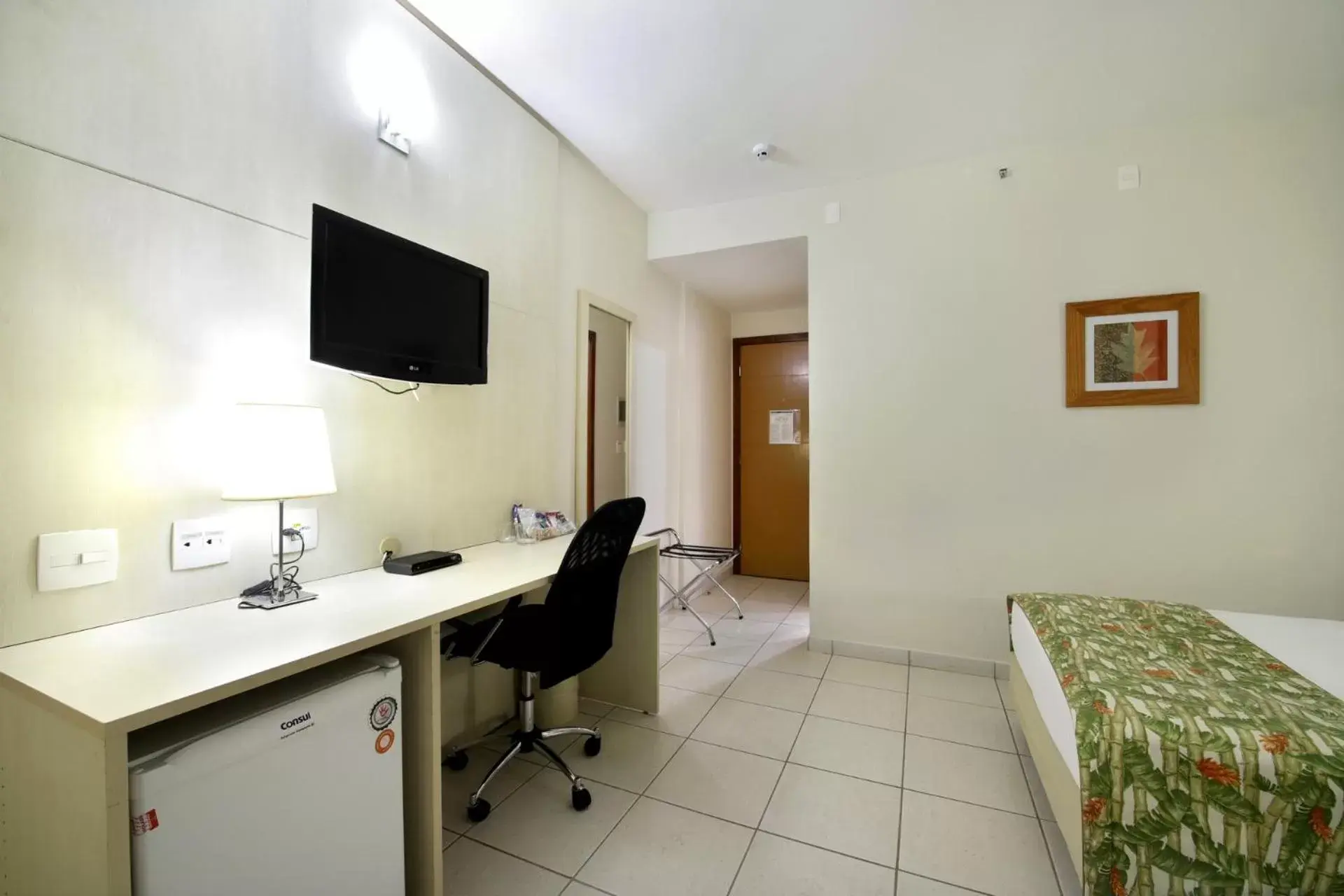 TV and multimedia, TV/Entertainment Center in Nobile Inn Executive Ribeirao Preto