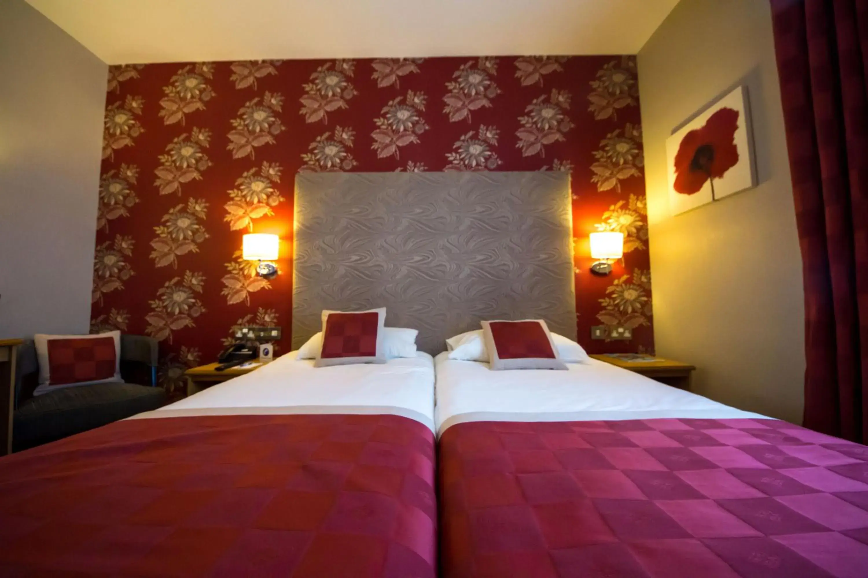 Bedroom, Bed in Best Western York House Hotel