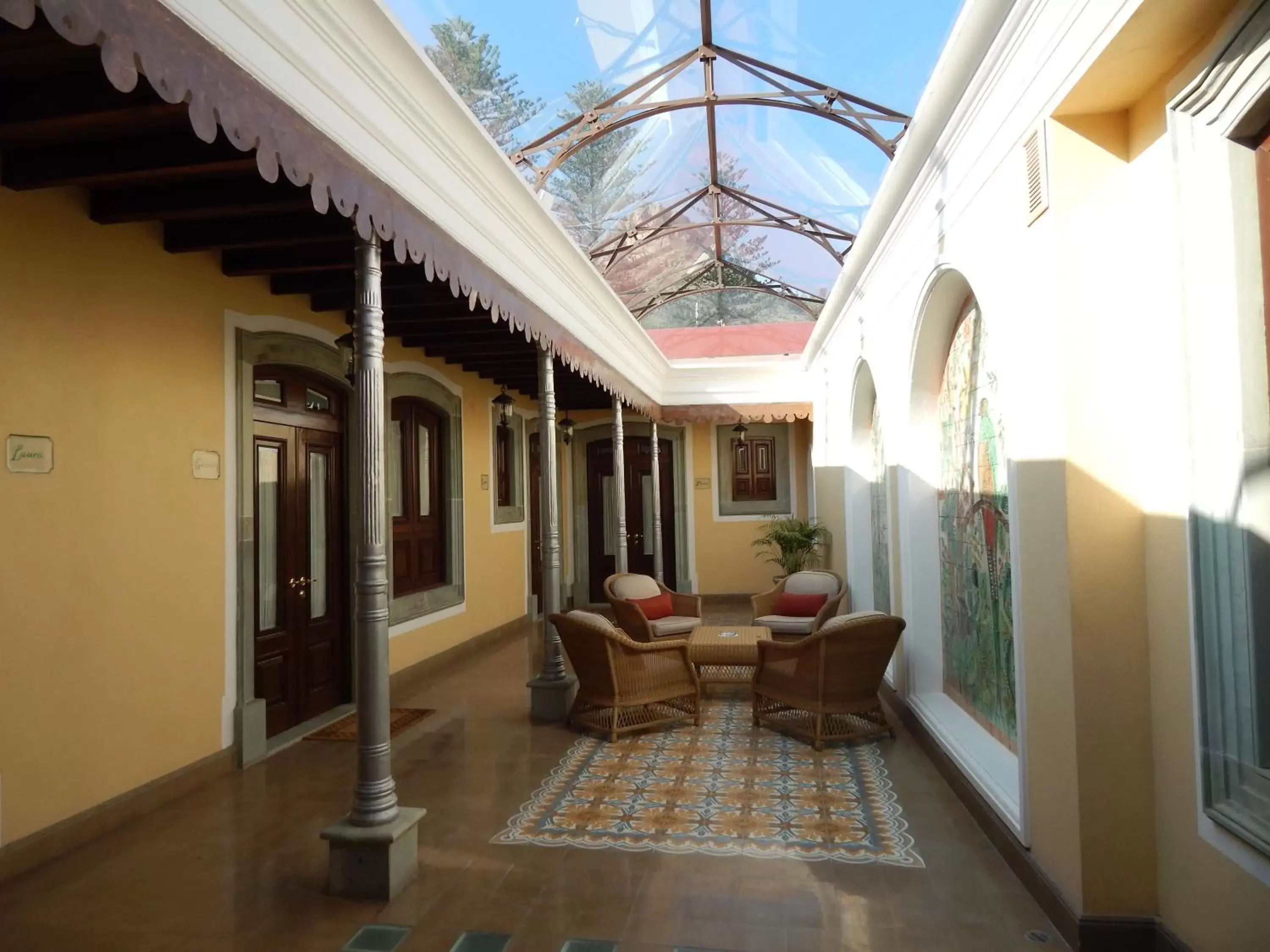 Patio, Seating Area in Villa Maria Cristina Hotel