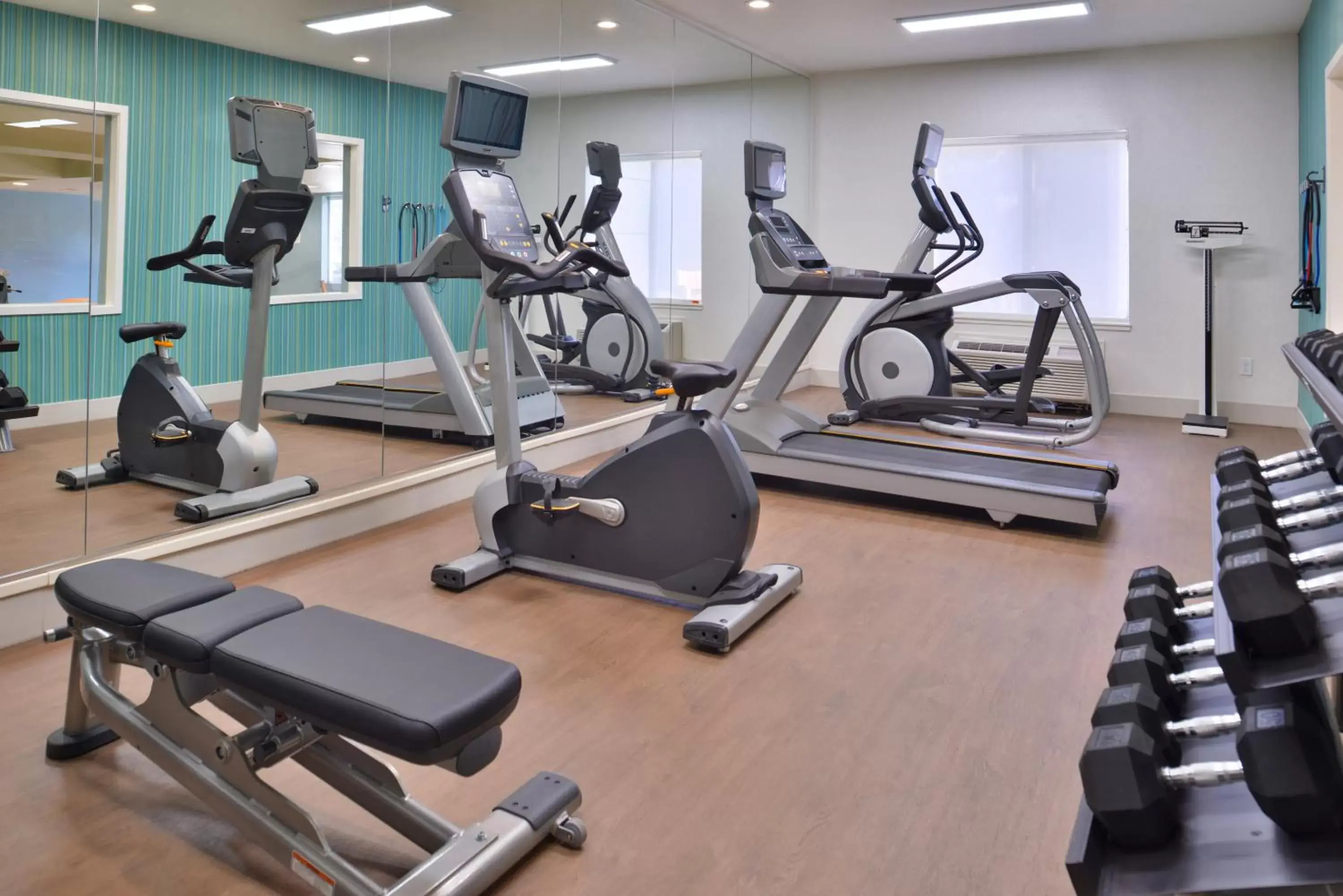 Fitness centre/facilities, Fitness Center/Facilities in Holiday Inn Express Stockton Southeast, an IHG Hotel