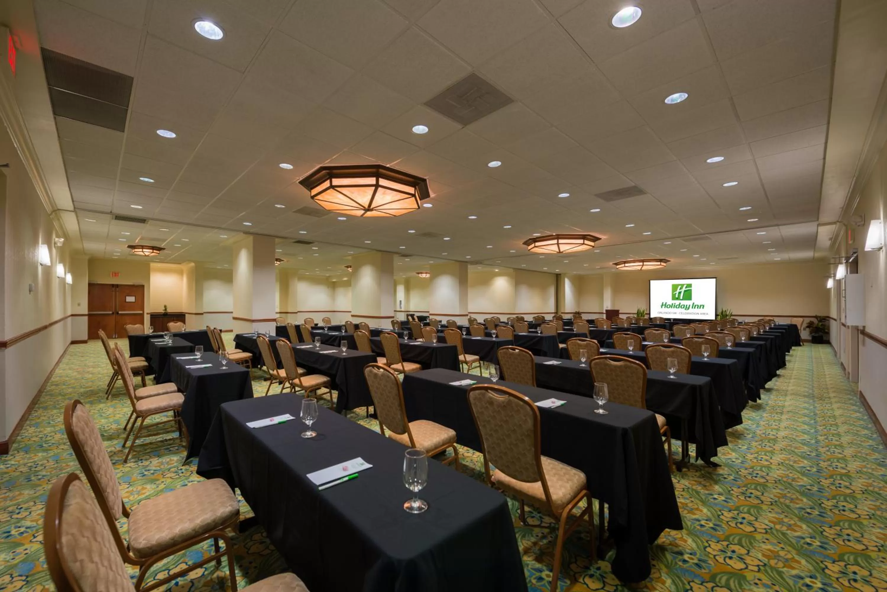 Meeting/conference room in Holiday Inn & Suites Orlando SW - Celebration Area by IHG