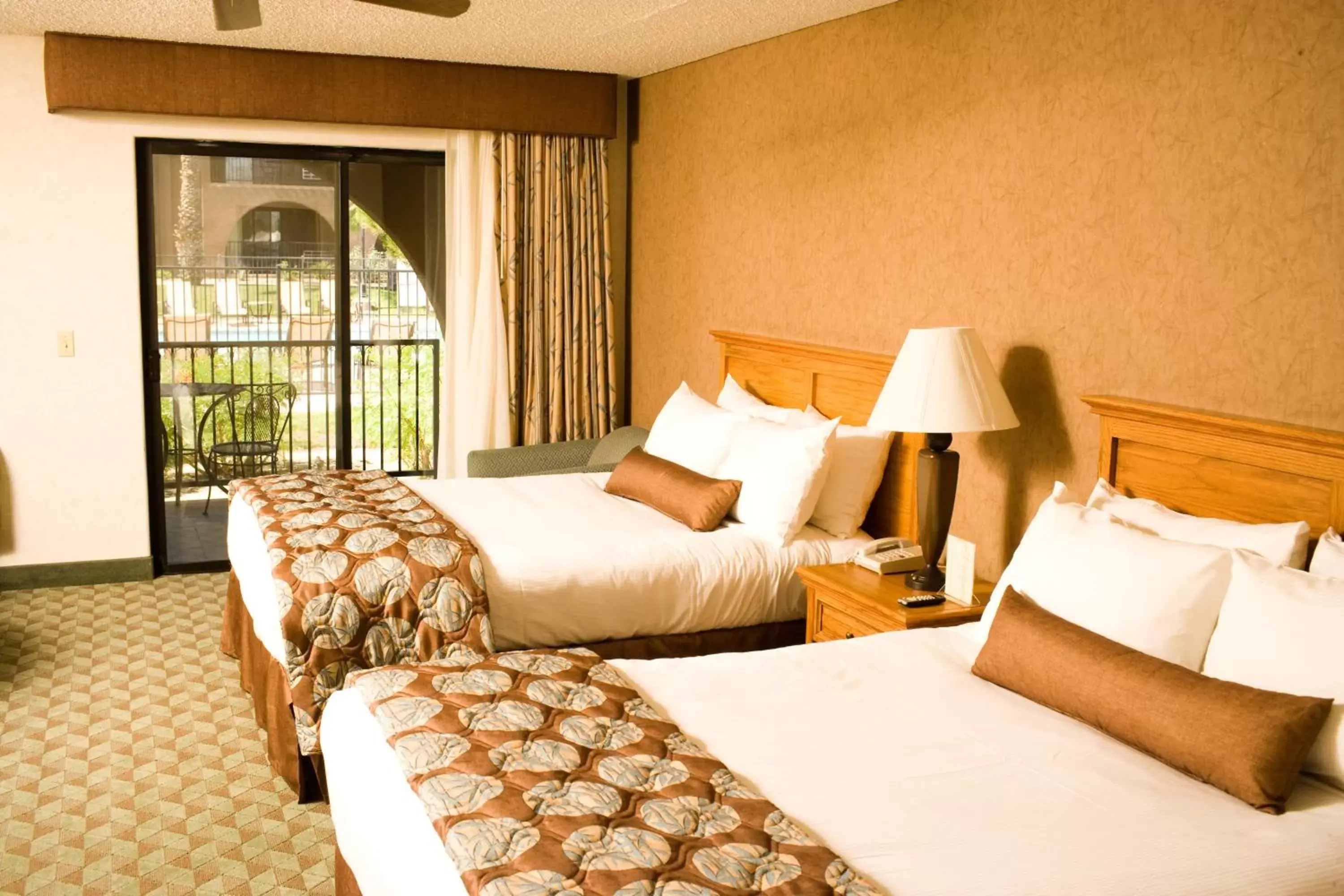 Bed in Borrego Springs Resort and Spa Bed in Borrego Springs Resort and Spa