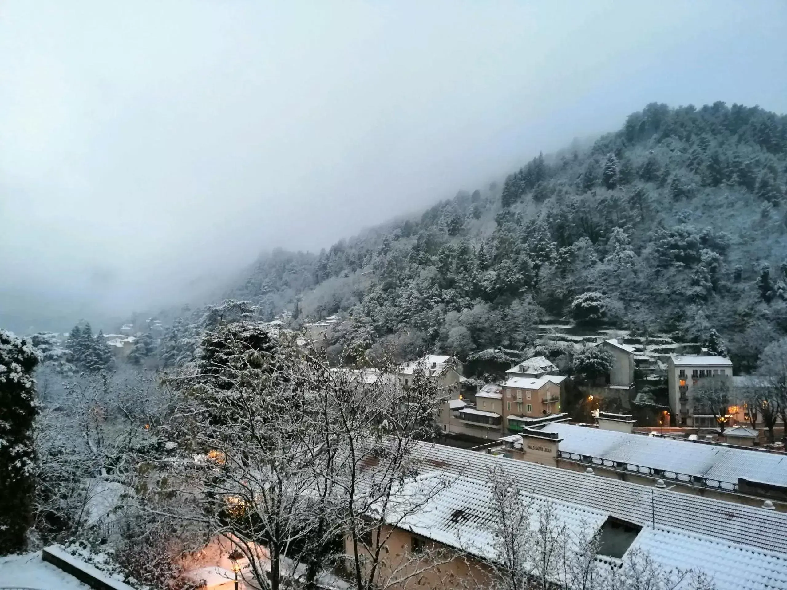 Natural landscape, Winter in La Dolce Vita Justine