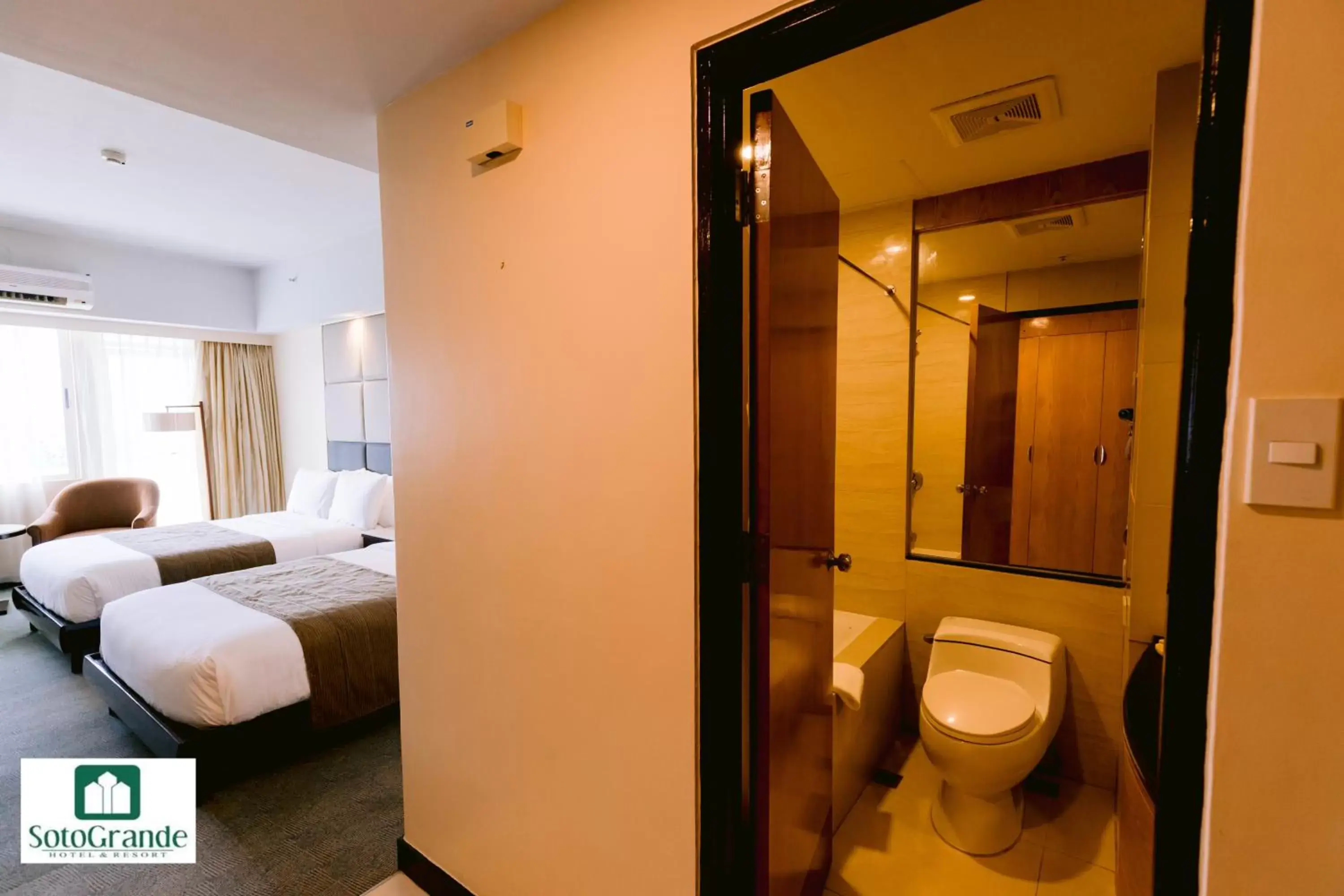 Bathroom in Sotogrande Hotel and Resort
