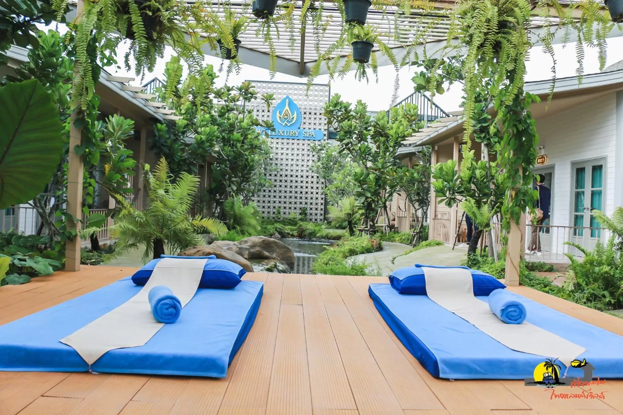 Massage in W1Bangkoknoi Hotel