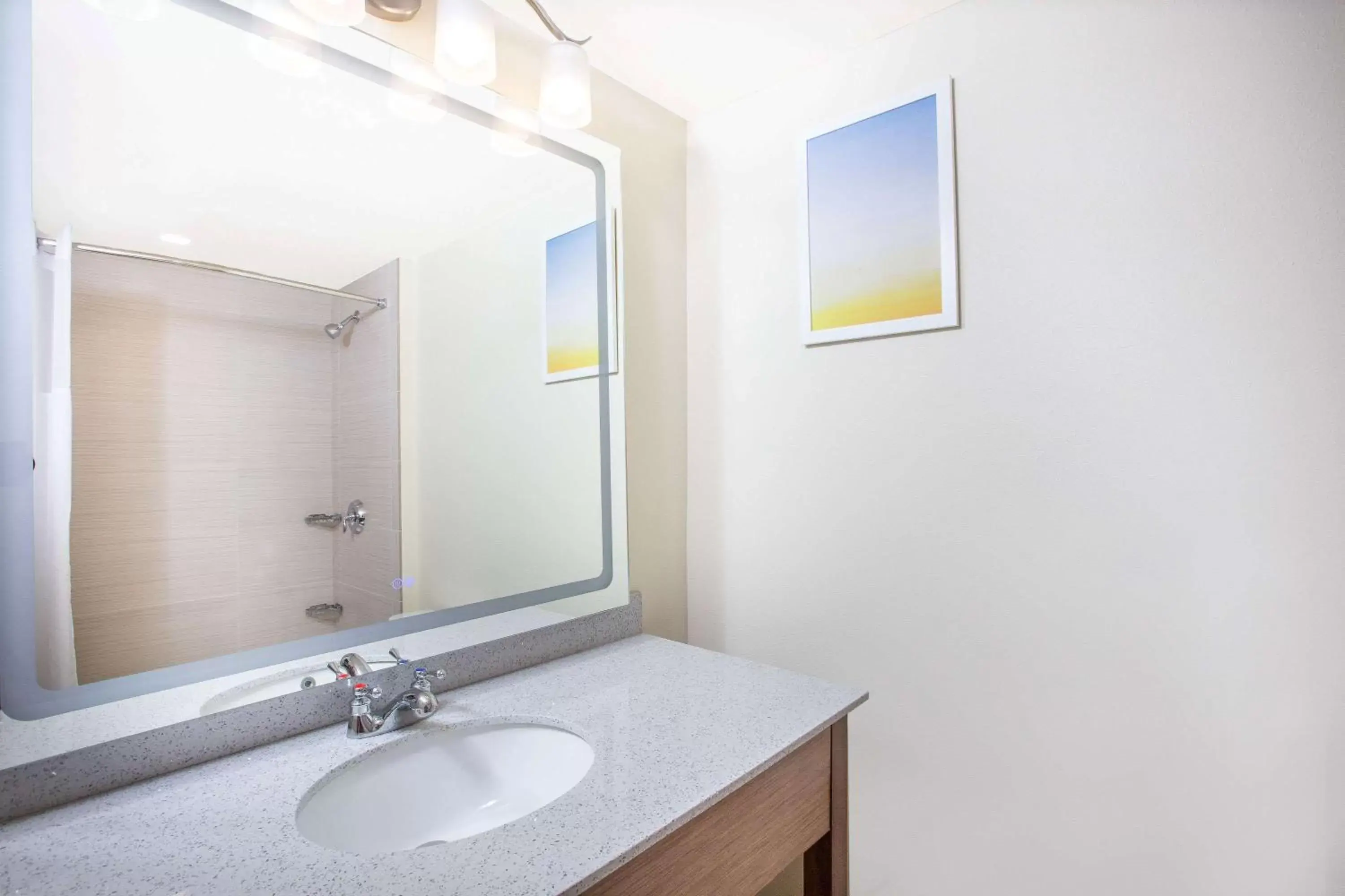 Bathroom in Days Inn & Suites by Wyndham Kearney