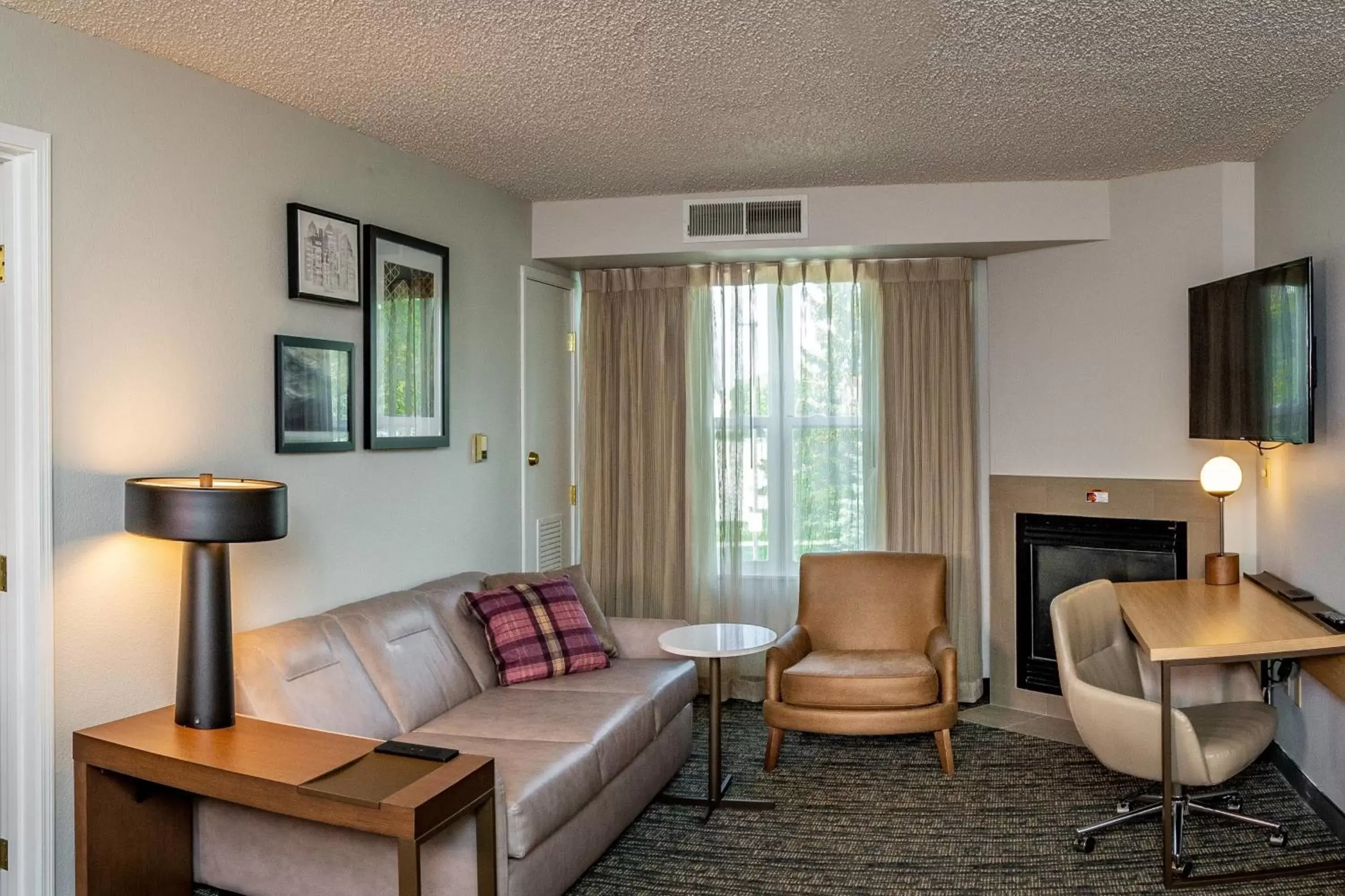 Bedroom, Seating Area in Residence Inn by Marriott Anchorage Midtown