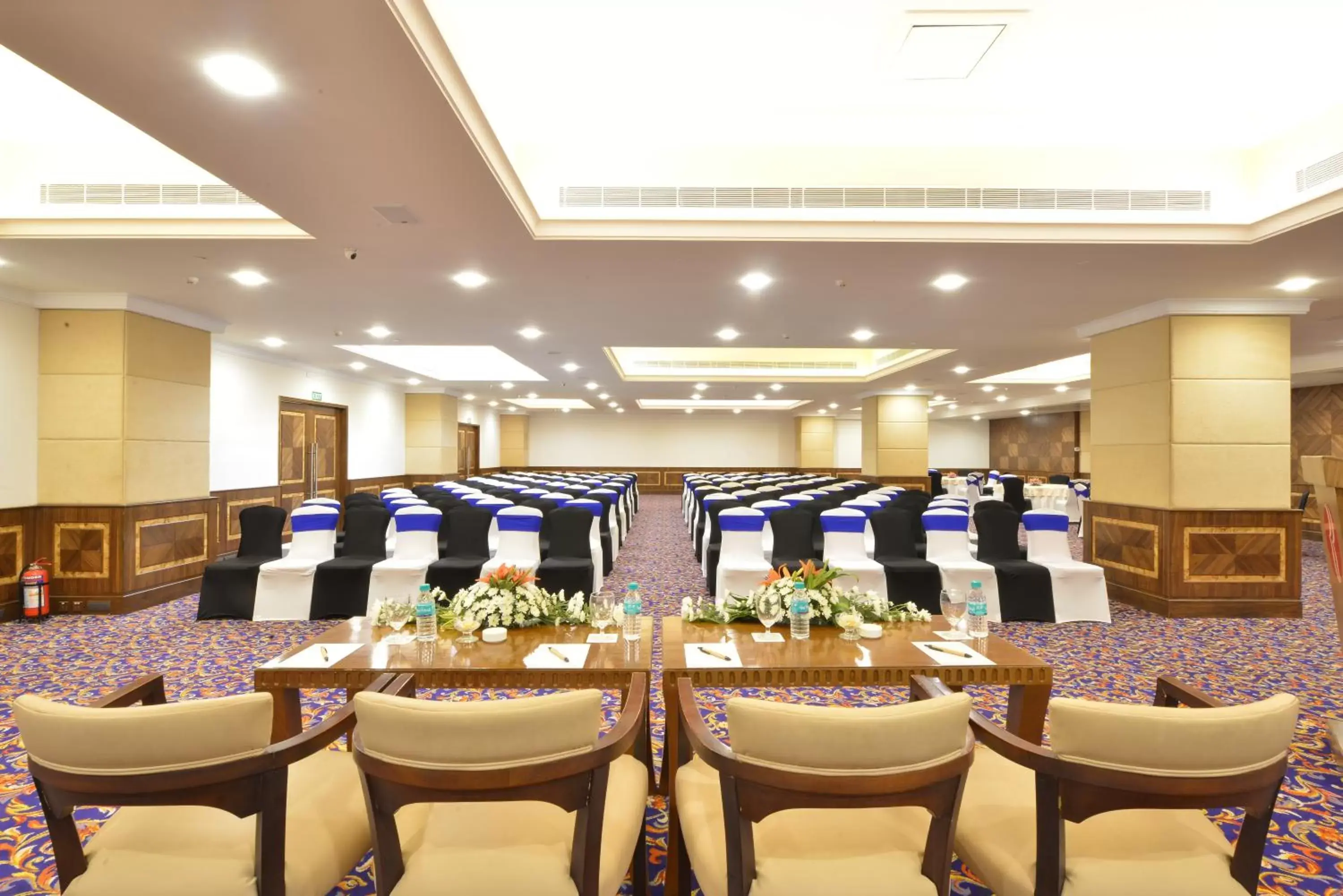 Banquet/Function facilities in Ramada Plaza Chennai