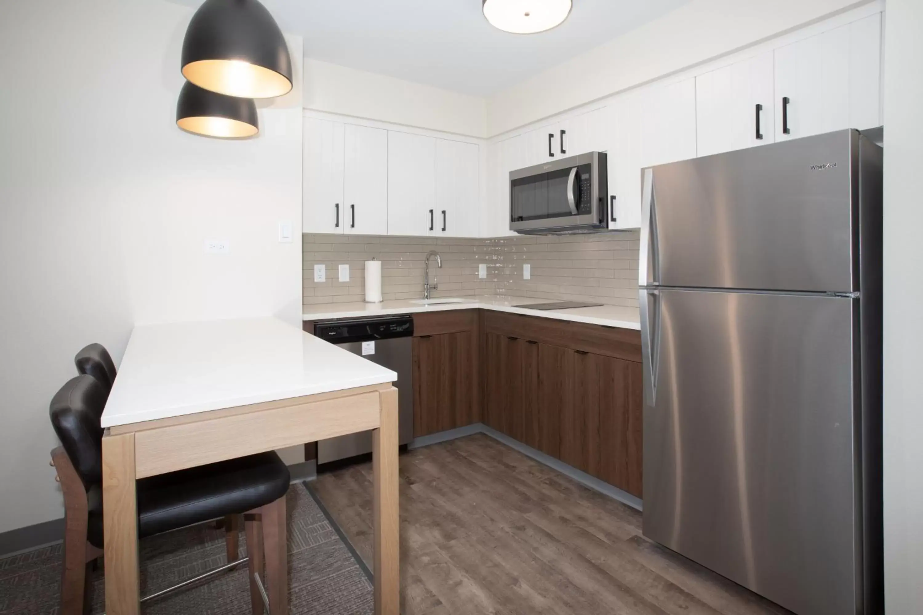 Photo of the whole room, Kitchen/Kitchenette in Staybridge Suites - Carson City - Tahoe Area, an IHG Hotel