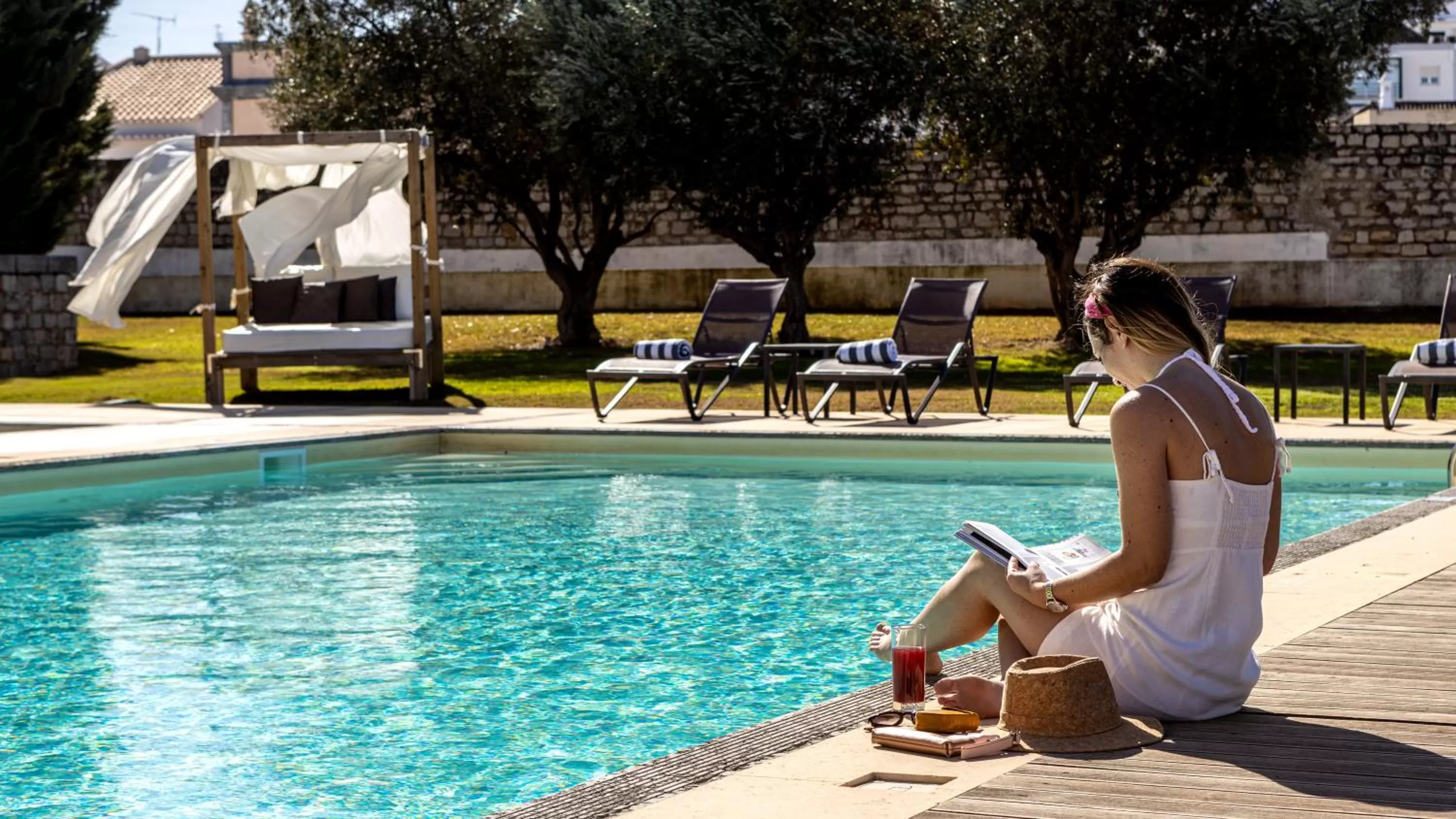 Swimming pool in Pousada Convento de Tavira
