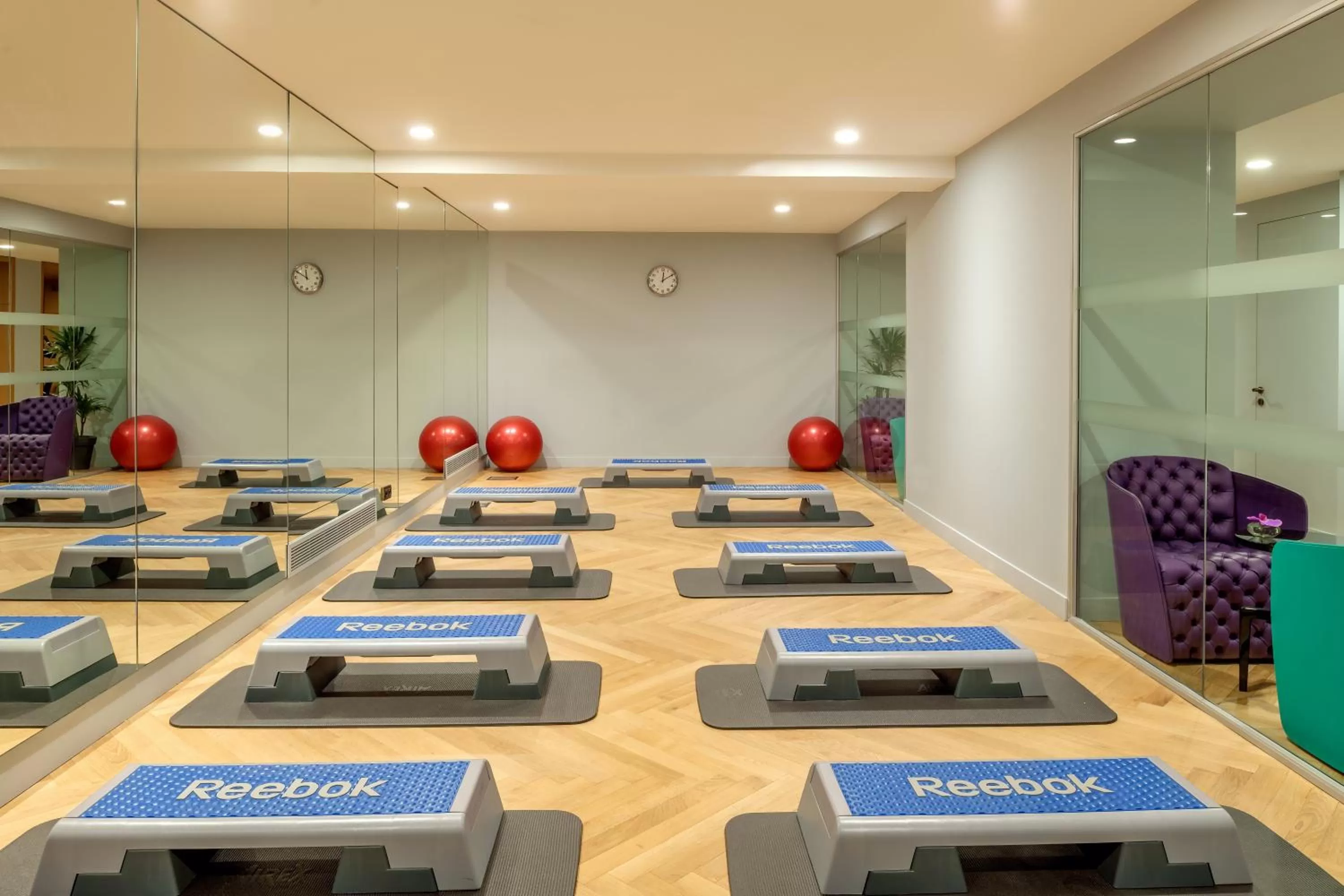 Fitness centre/facilities in La Clef Tour Eiffel Paris by The Crest Collection
