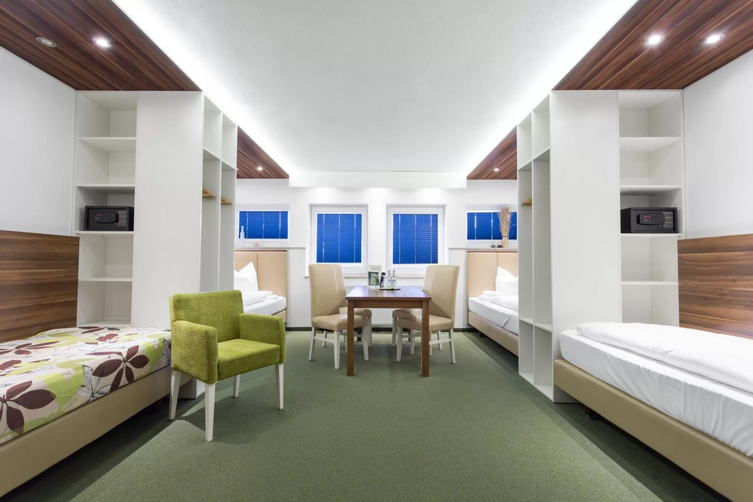 Photo of the whole room, Bed in Hotel Alea City