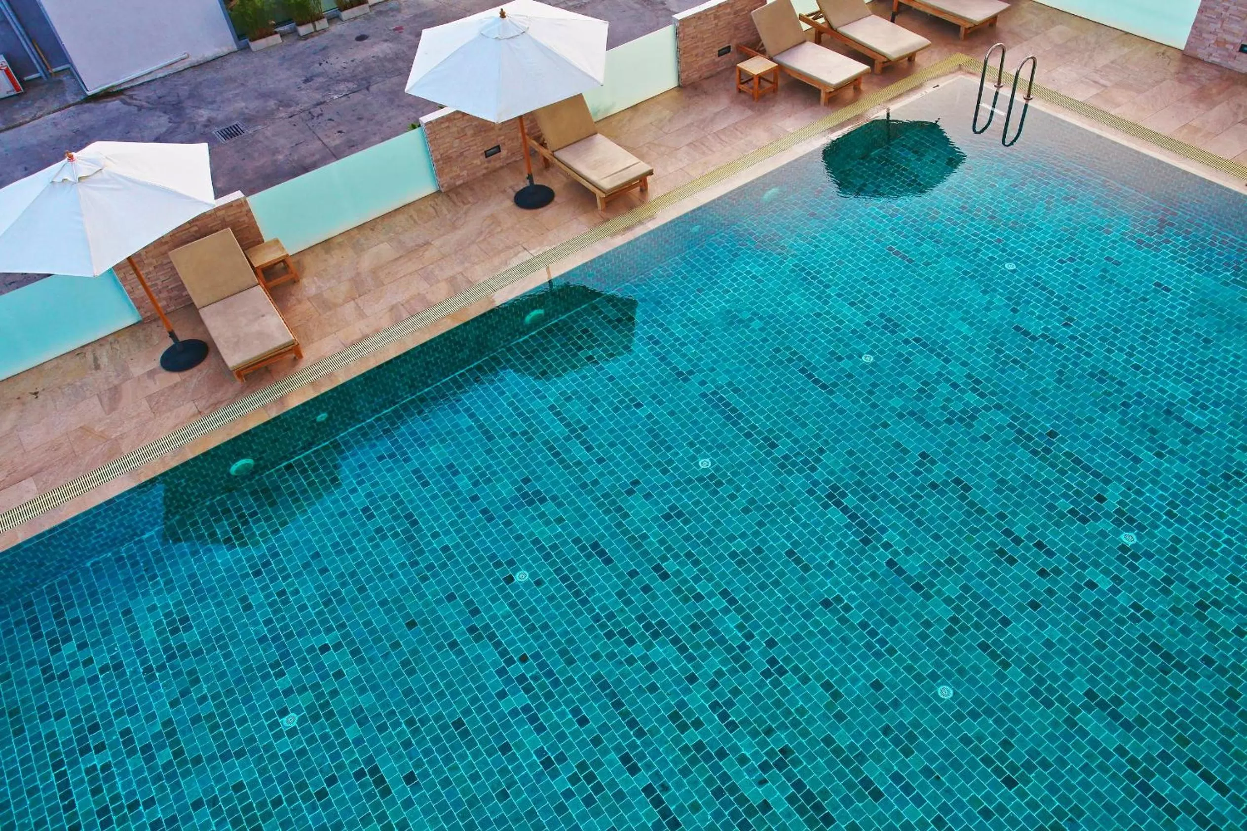 Swimming pool in Leenova Hotel