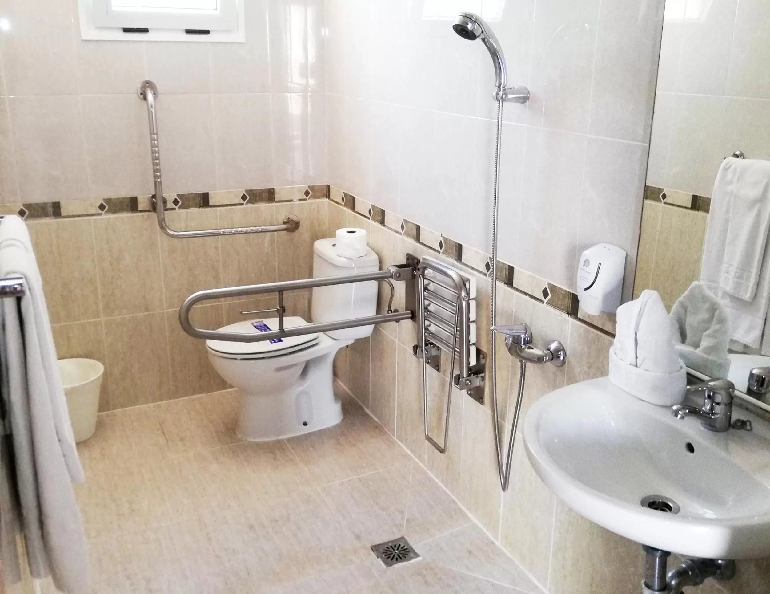 Bathroom in Hotel Arena Beach