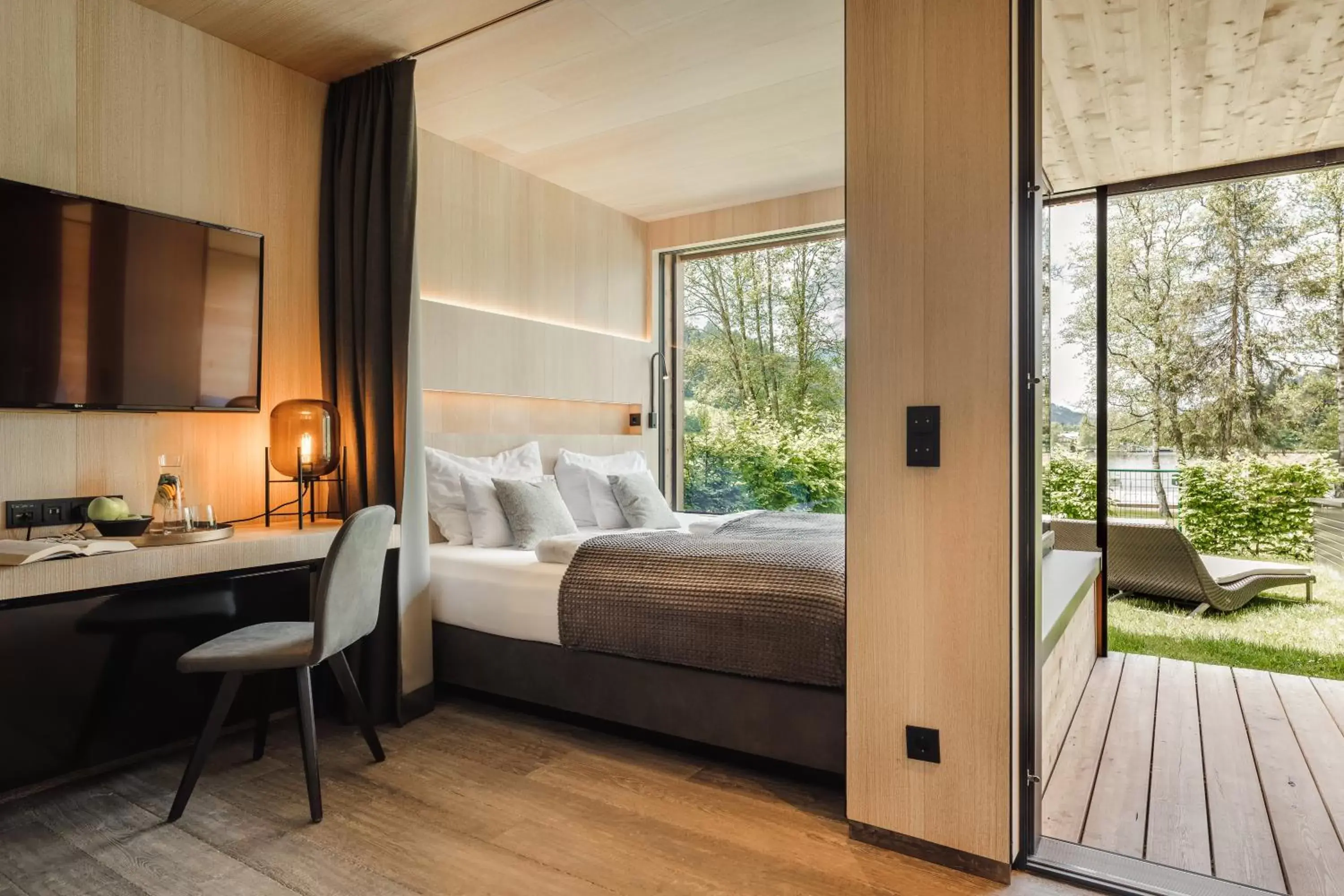 Garden Suite in Alpenhotel Kitzbühel am Schwarzsee - 4 Sterne Superior Garden Suite in Alpenhotel Kitzbühel am Schwarzsee - 4 Sterne Superior