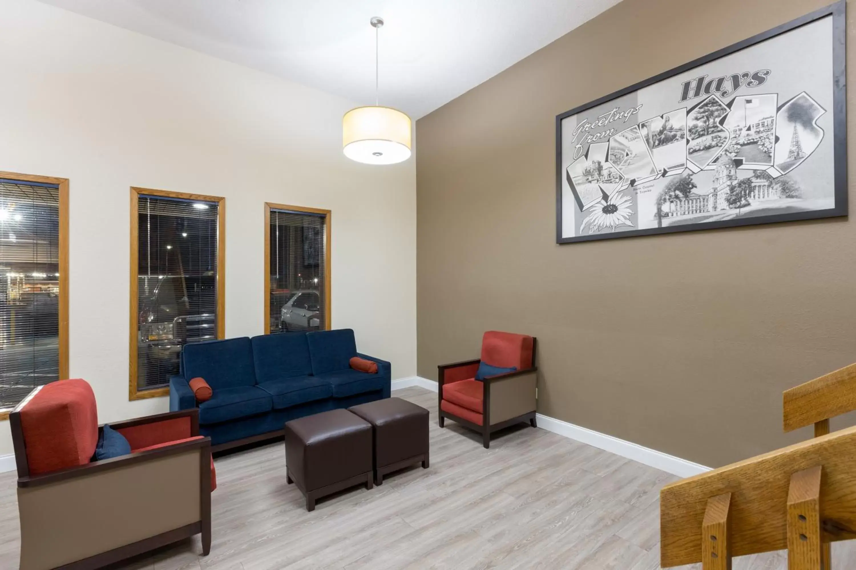 Seating area in Super 8 by Wyndham Hays KS Seating area in Super 8 by Wyndham Hays KS