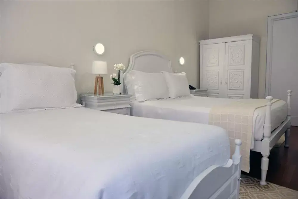 Bed in Hotel Visconde