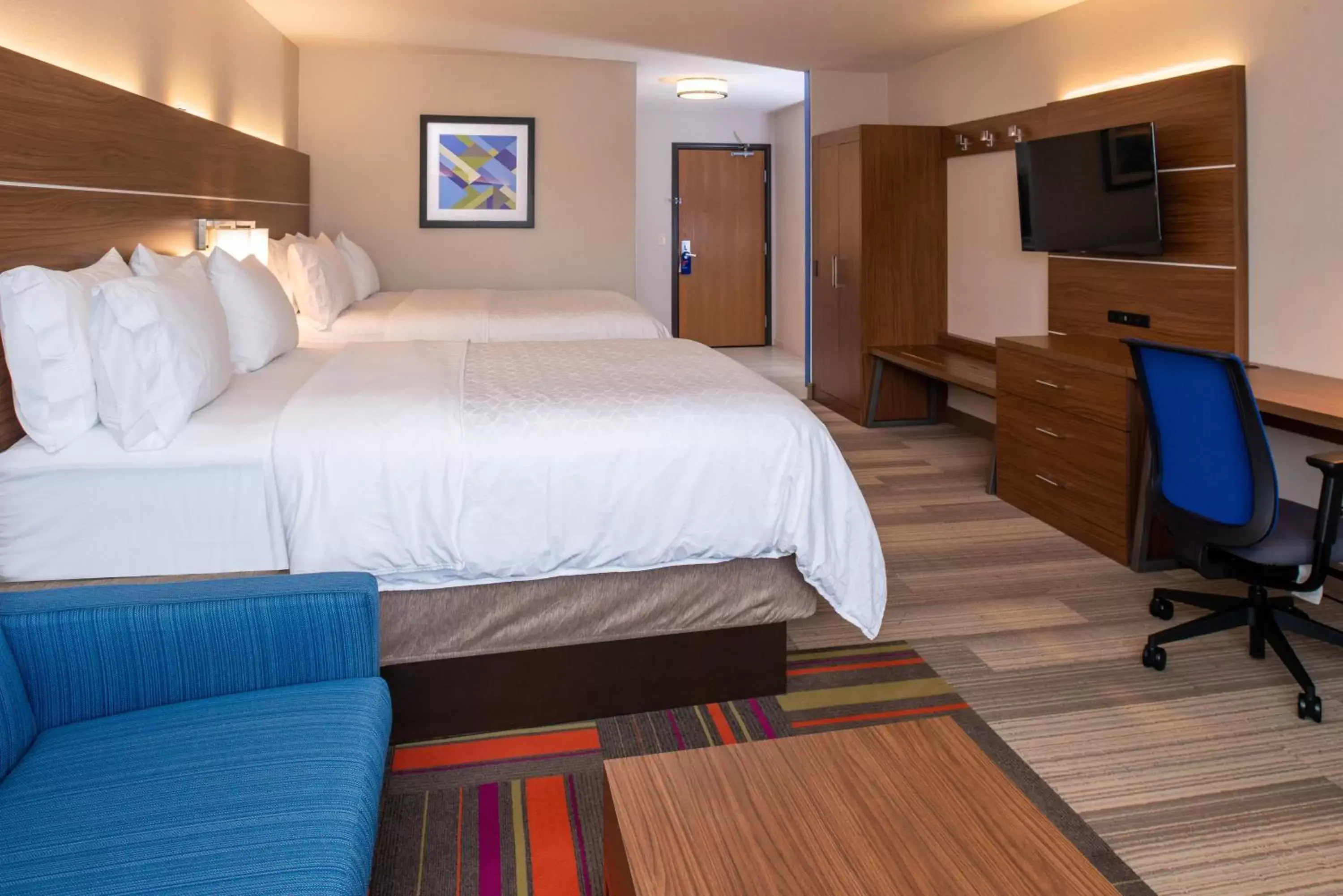 Photo of the whole room, Bed in Holiday Inn Express Hotel & Suites Gunnison, an IHG Hotel