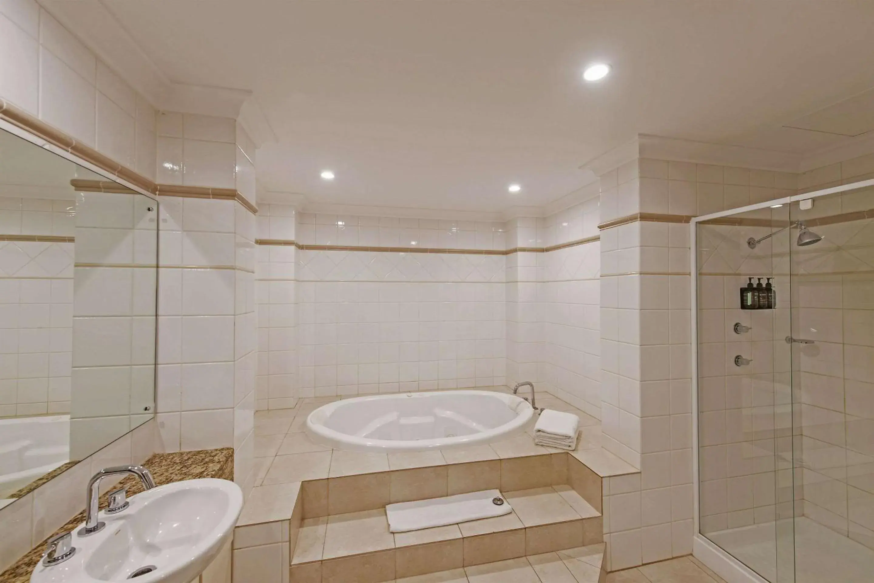 Bathroom in Quality Apartments Adelaide Central