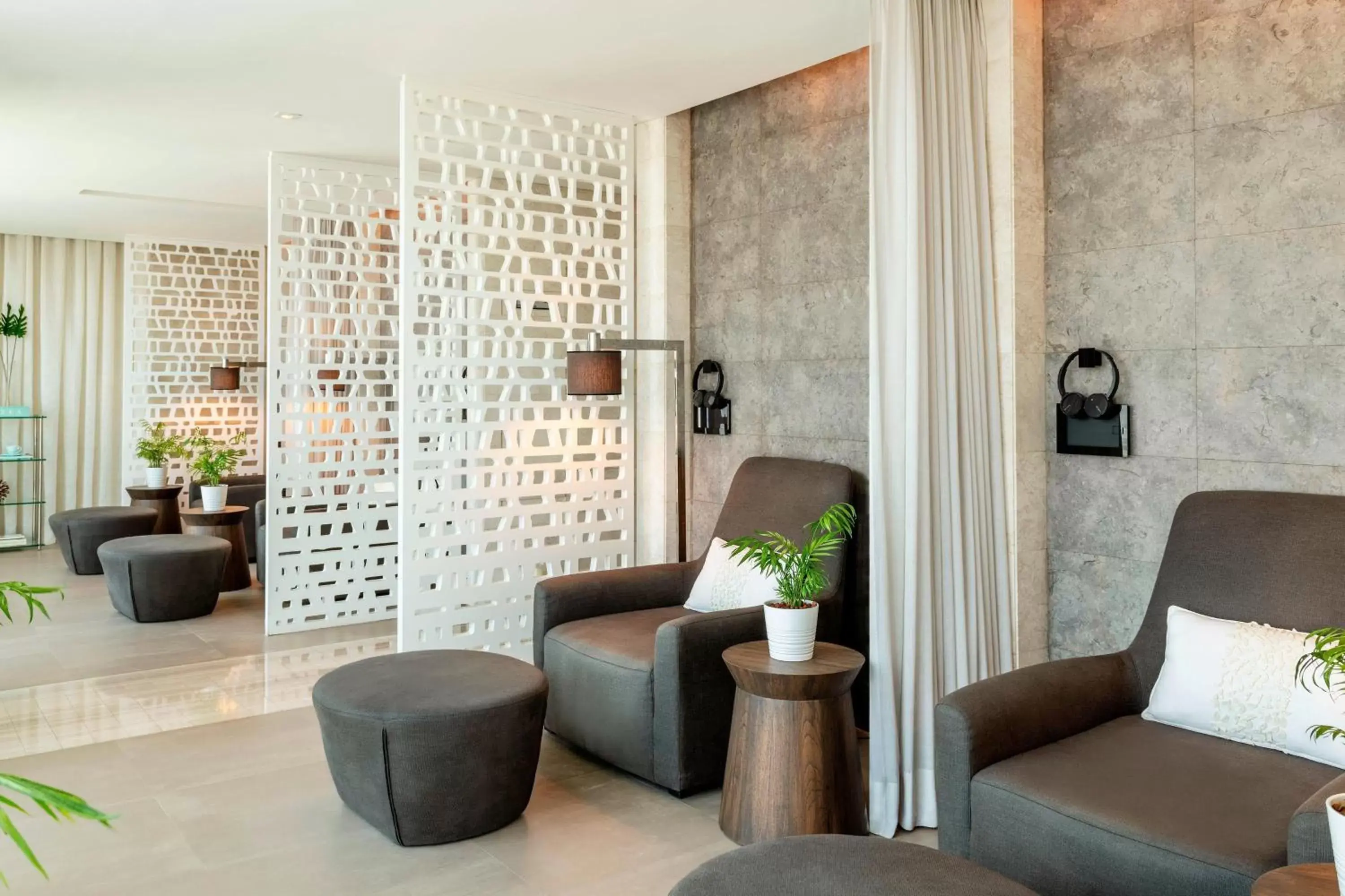 Spa and wellness centre/facilities, Seating Area in Sheraton Grand Hotel, Dubai