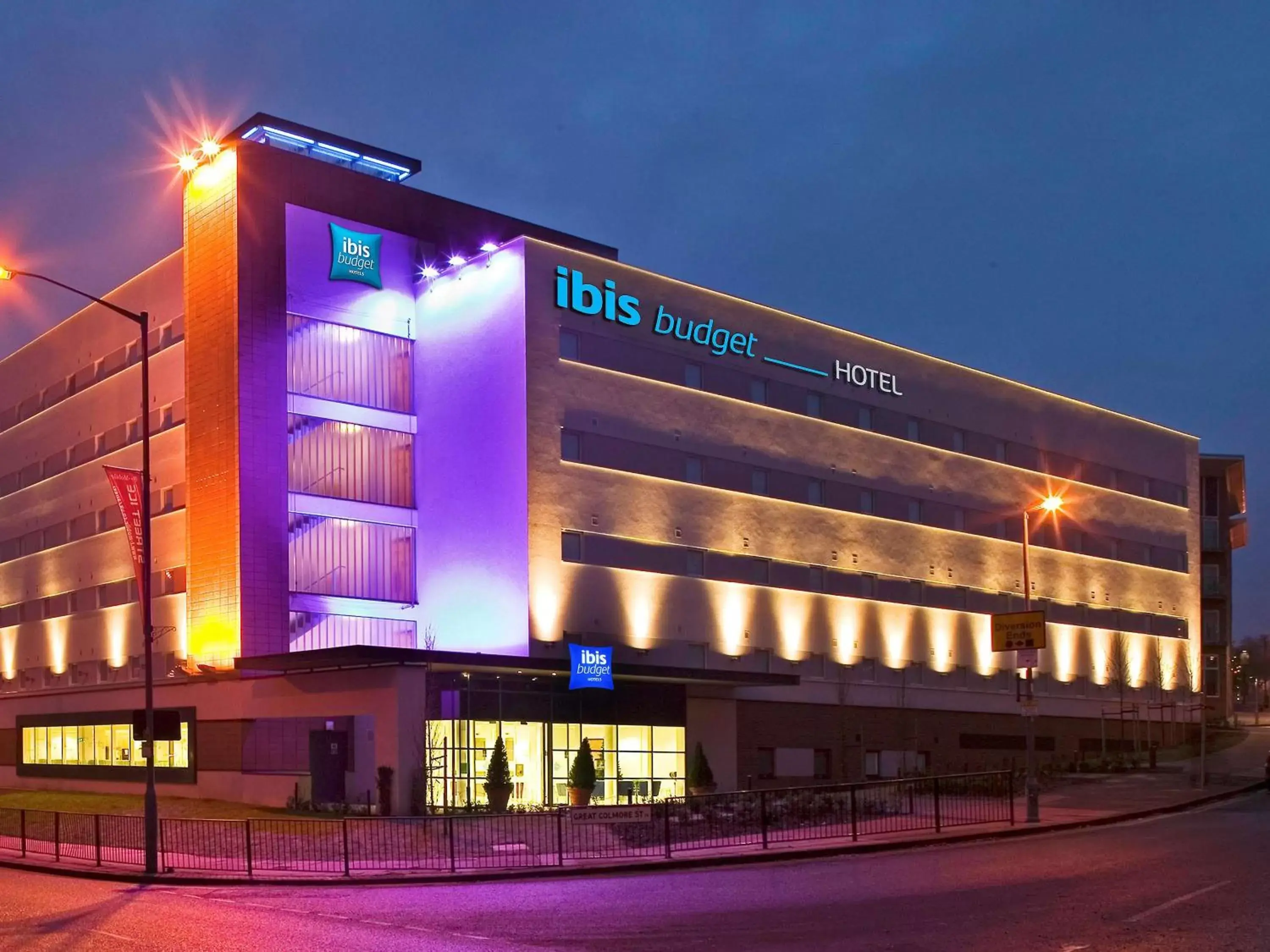 Property building in ibis budget Birmingham Centre