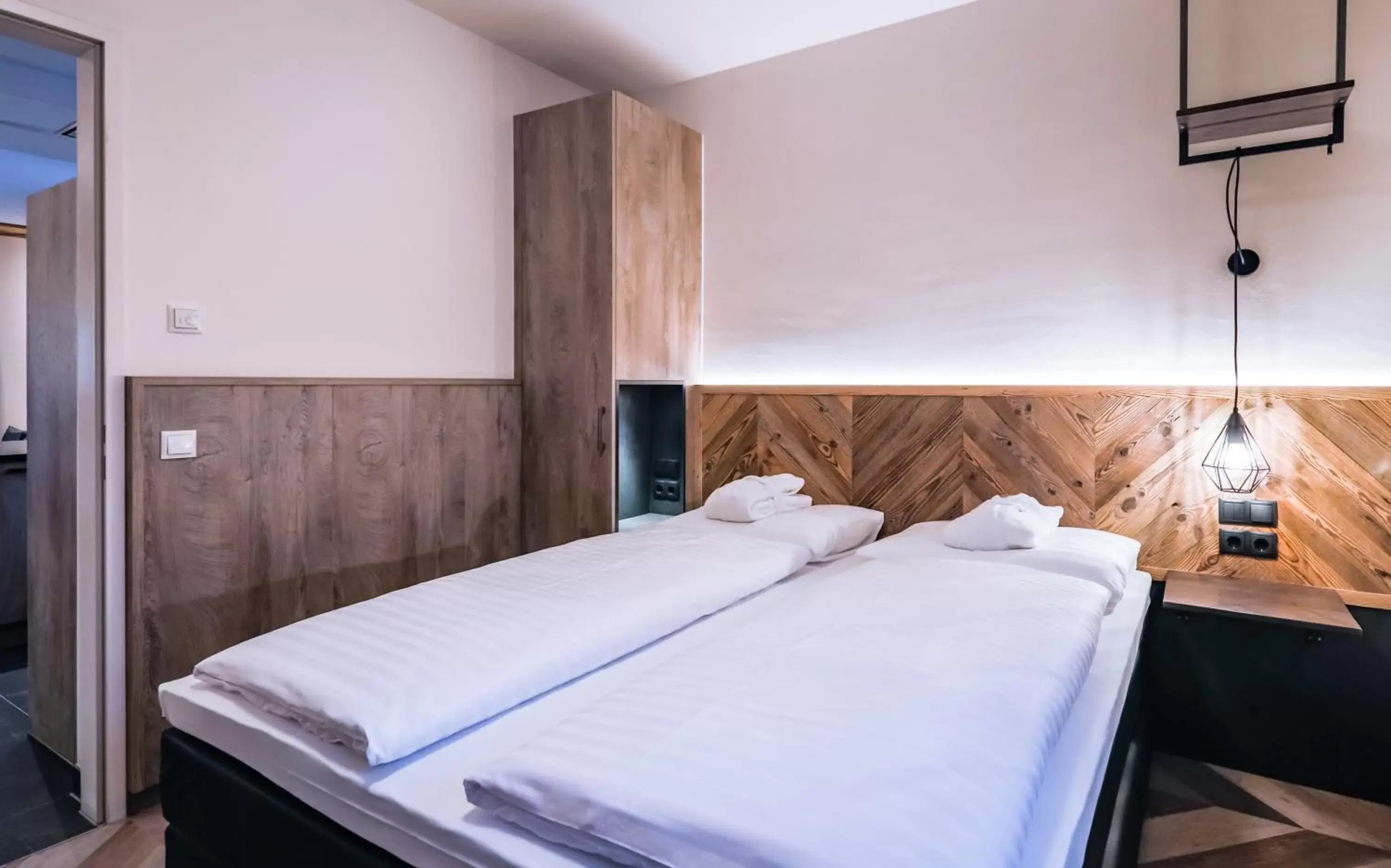 Bedroom, Bed in 24 by AvenidA Hotel & Residences Kaprun