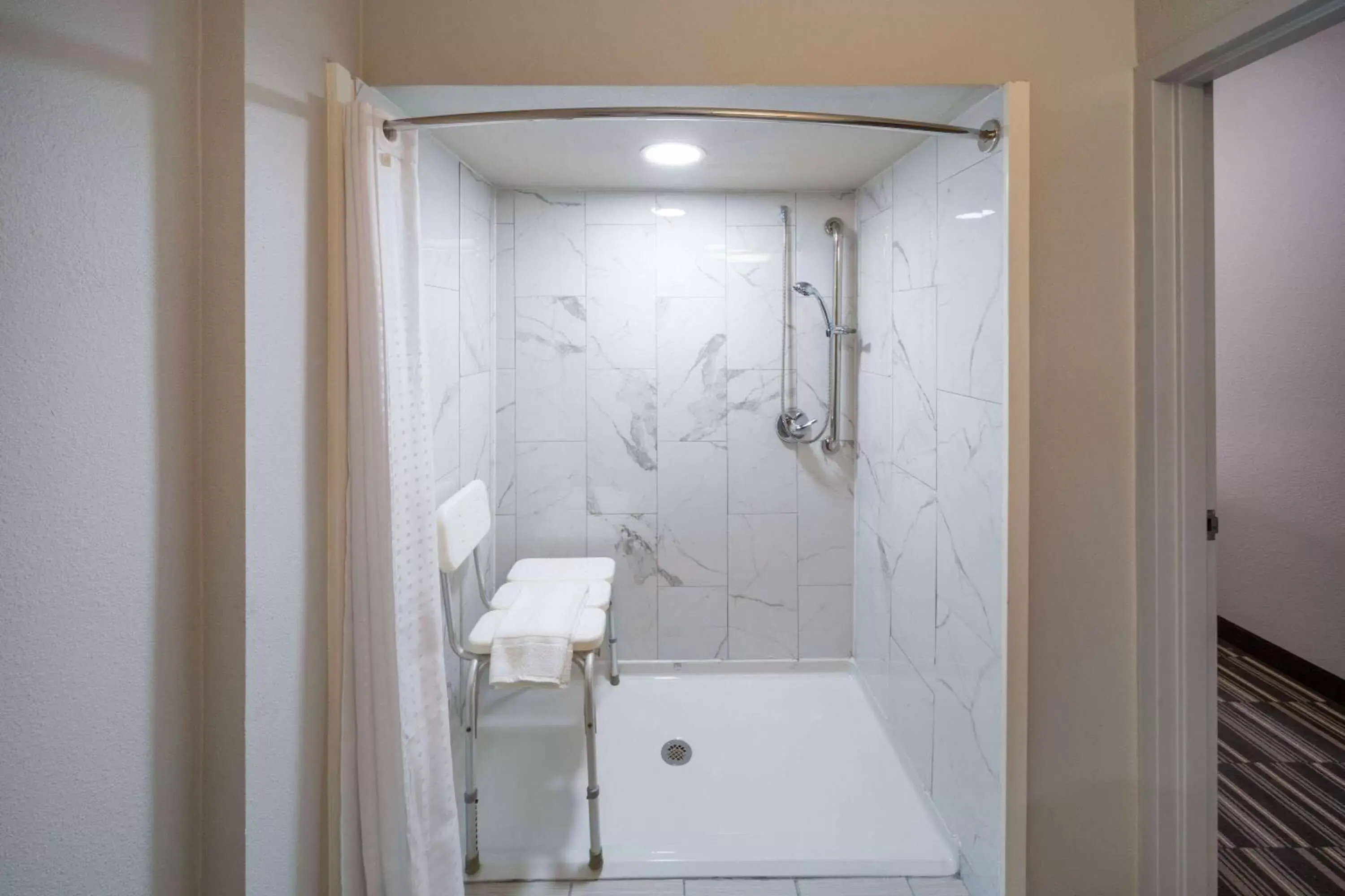 Shower, Bathroom in Microtel Inn & Suites by Wyndham Bossier City