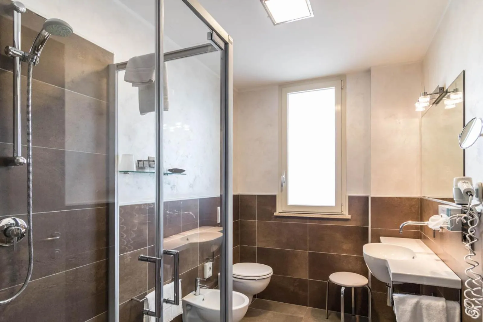 Bathroom in Bellettini Hotel