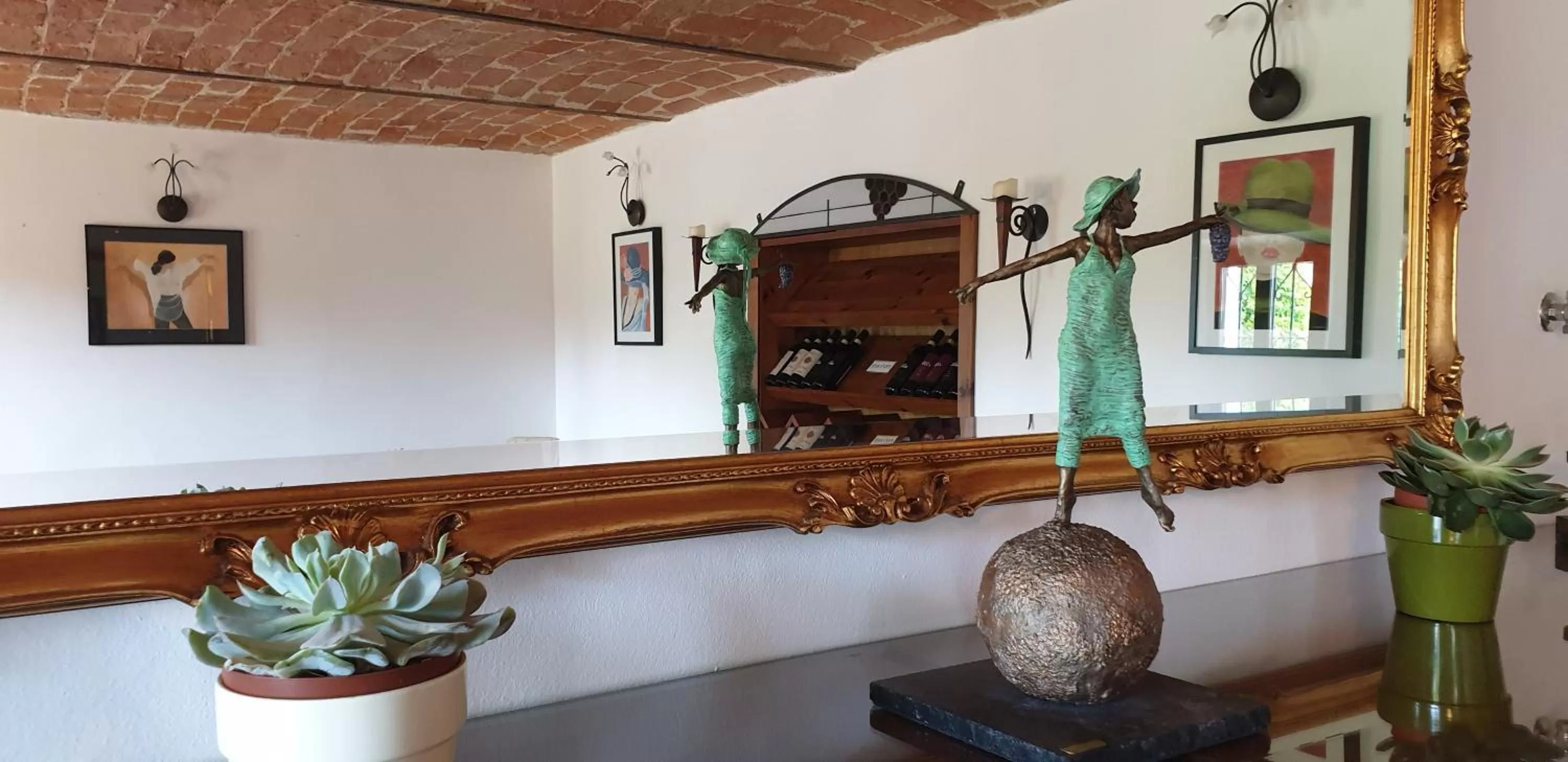 Restaurant/places to eat in Villa Vigneto