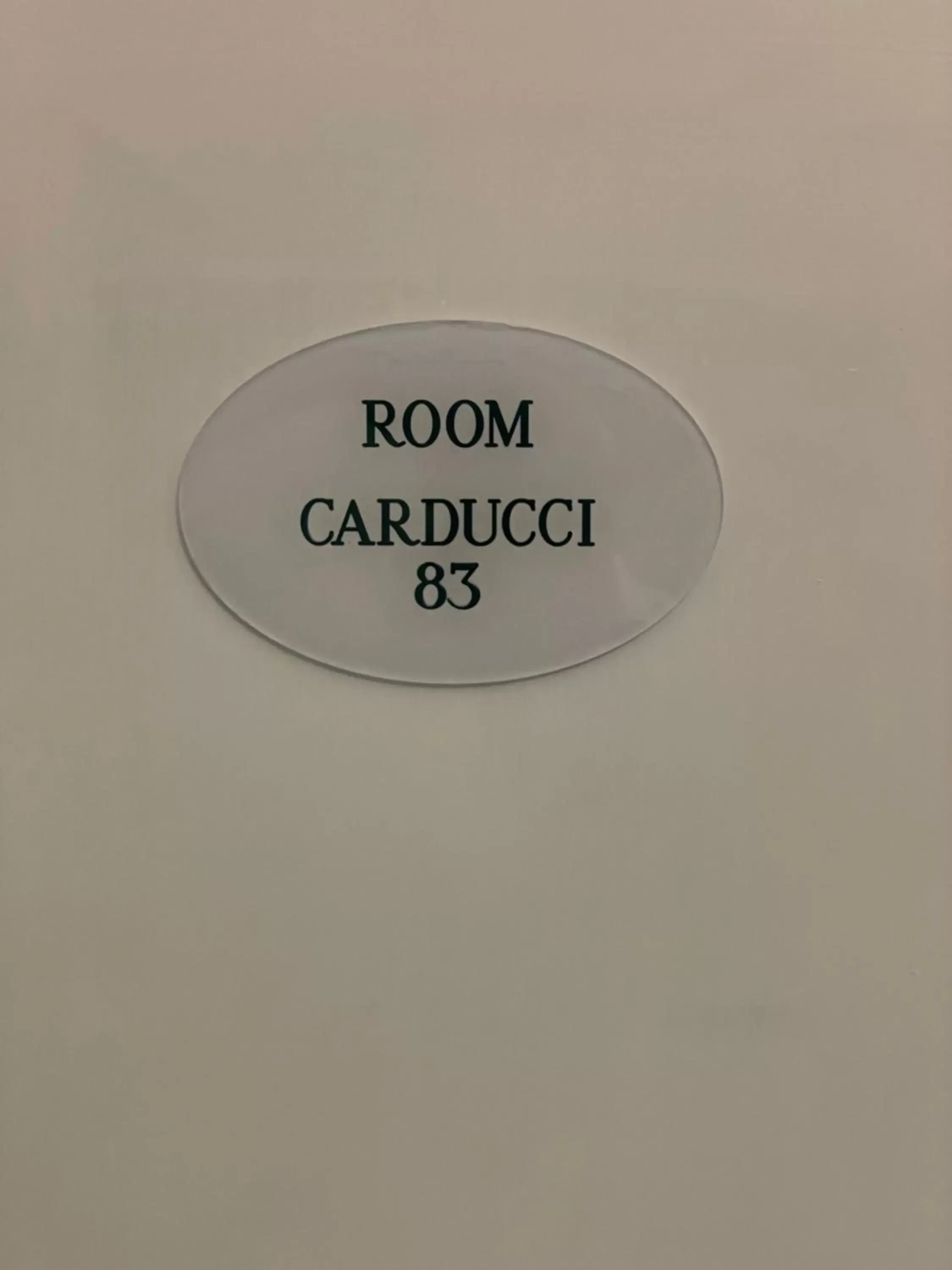 Carducci 83