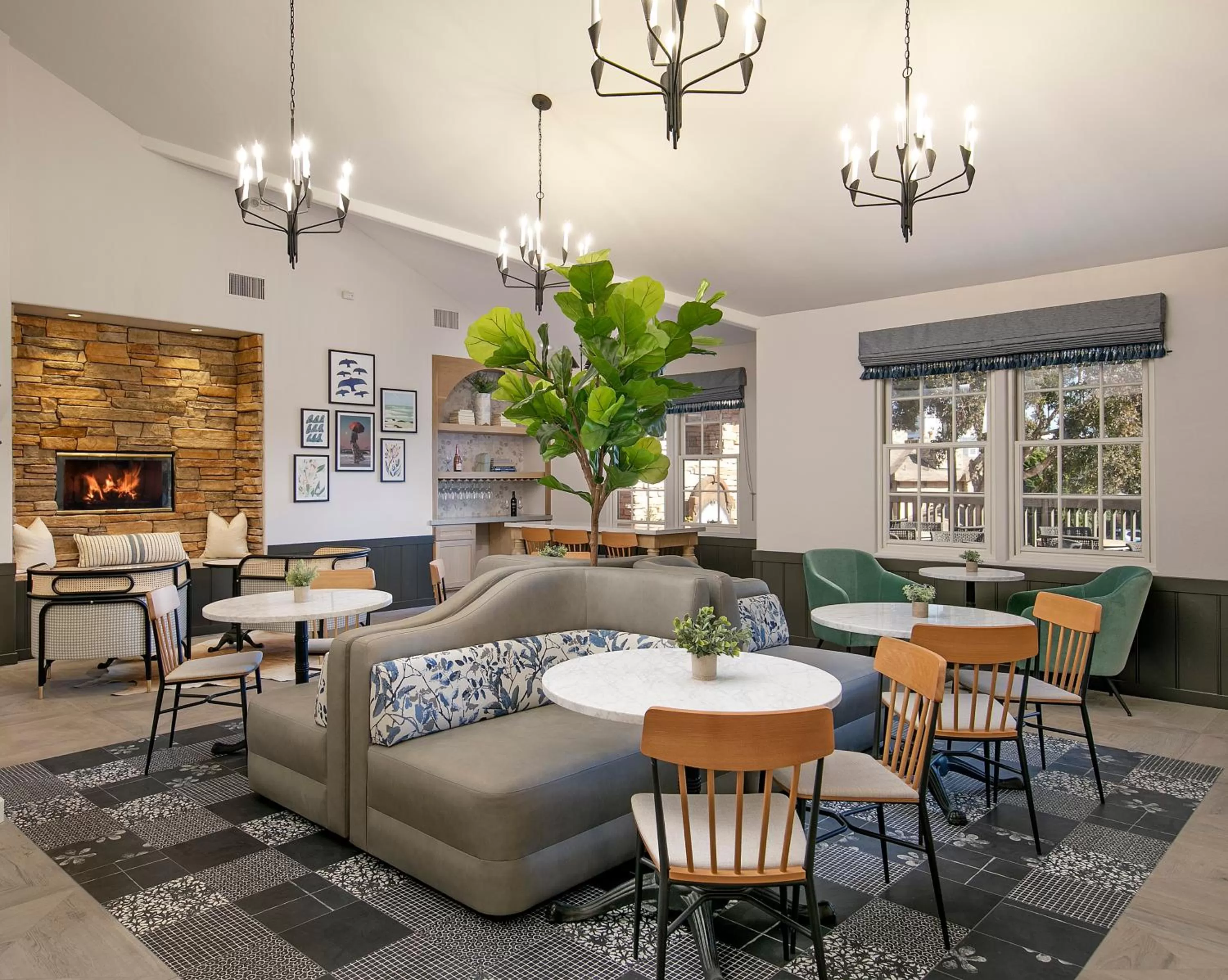 Restaurant/places to eat in Cottage Inn by the Sea