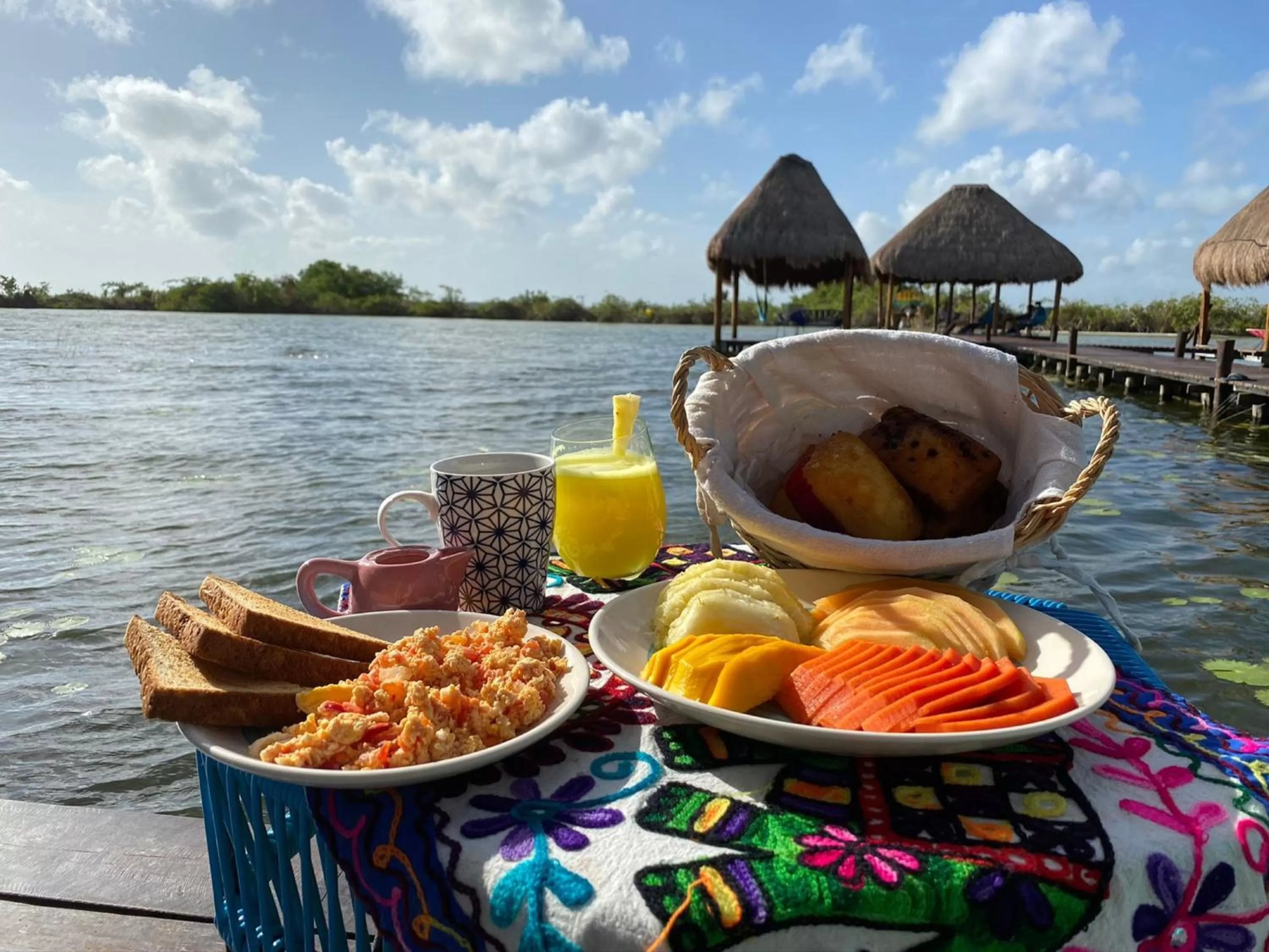 Breakfast in Casa Shiva Bacalar by MIJ
