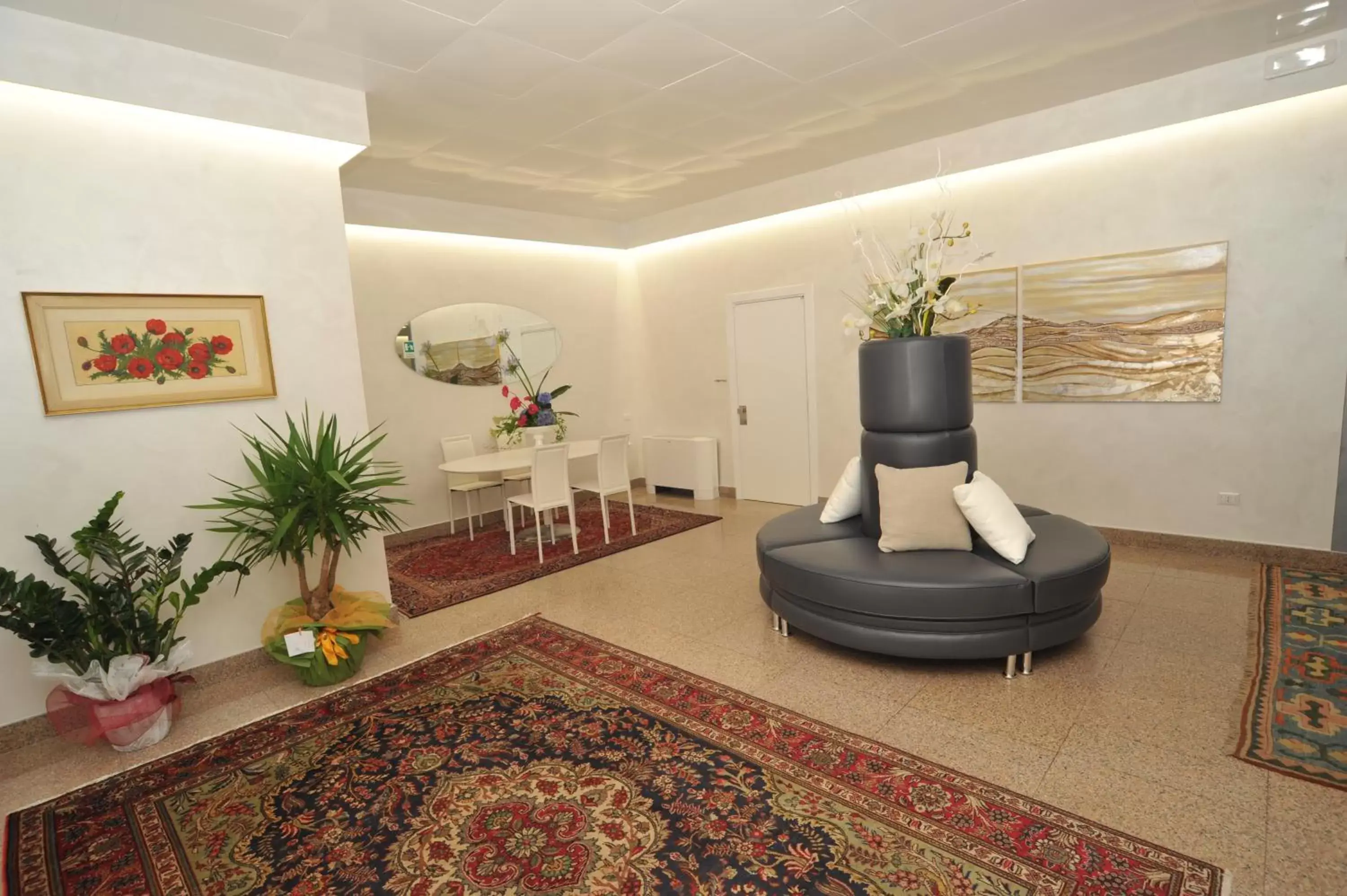 Lobby or reception in Hotel Astoria Lobby or reception in Hotel Astoria